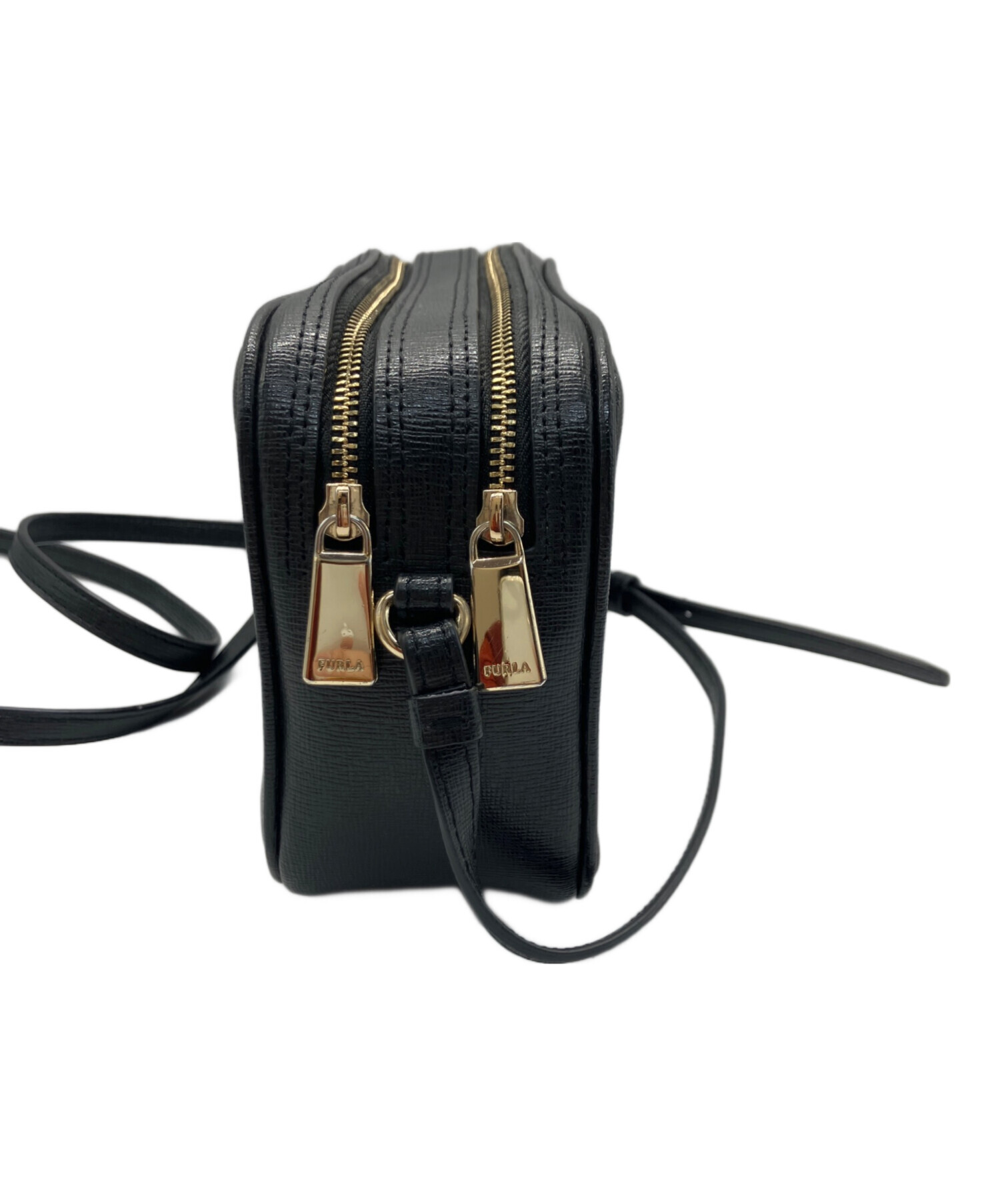 中古・古着通販】FURLA (フルラ) カメラバッグ ブラック｜ブランド