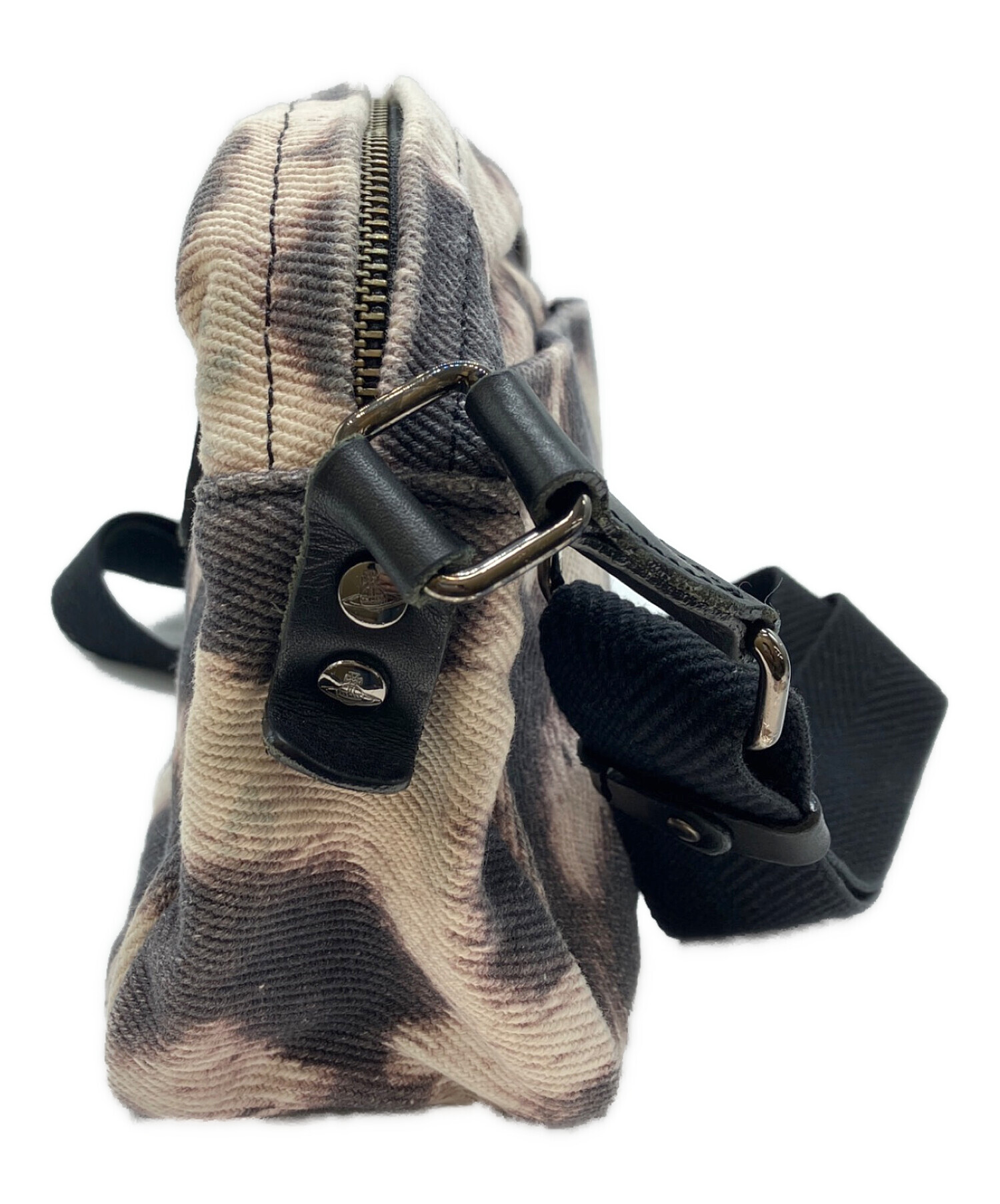 美品 正規品 ヴィヴィアンウエストウッド ショルダーバッグ レオパード 黒 中古・古着通販】Vivienne Westwood (ヴィヴィアンウエストウッド