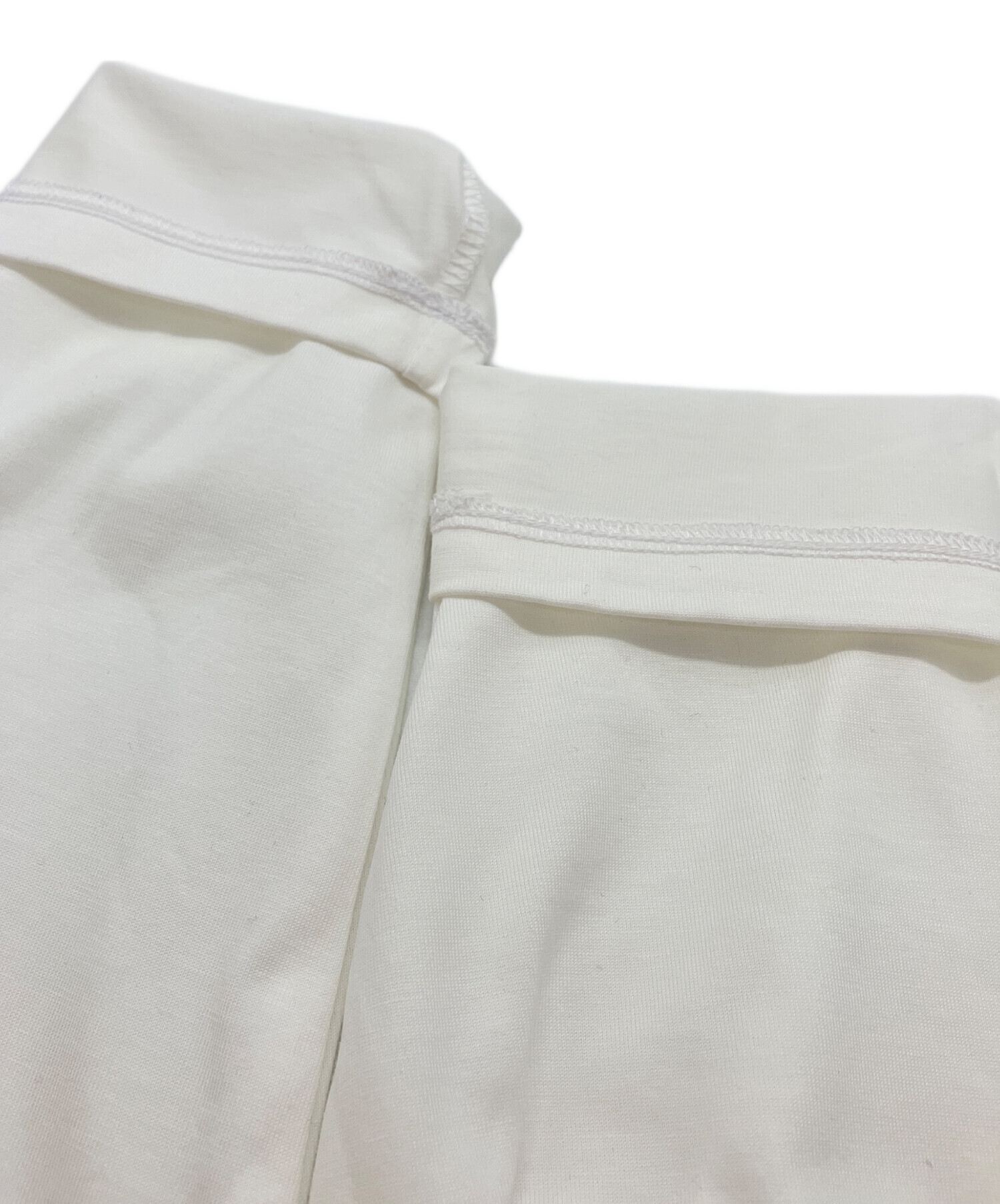 中古・古着通販】A.P.C. (アーペーセー) ロゴカットソー ホワイト