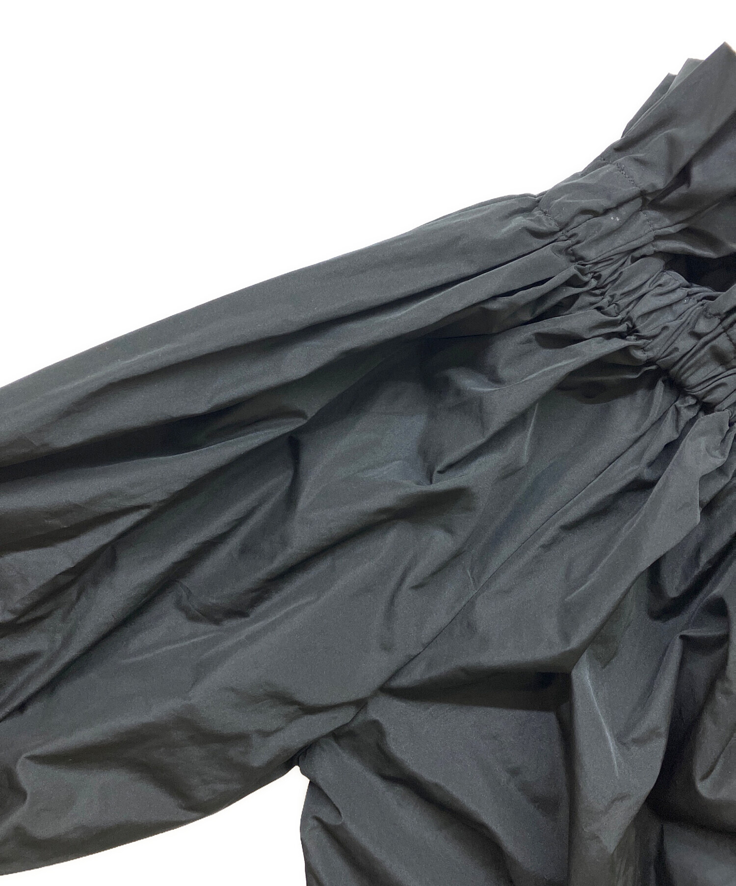 中古・古着通販】cygne (シーニュ) フリルギャザーオフショルブラウス