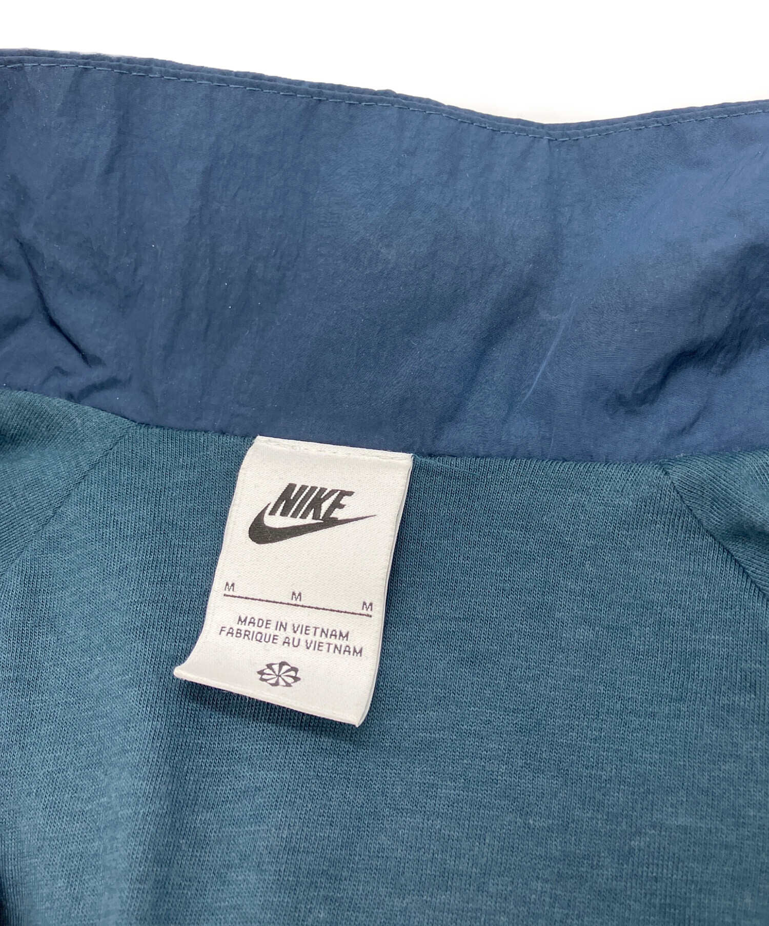 中古・古着通販】NIKE (ナイキ) ナイロンジャケット ネイビー サイズ 