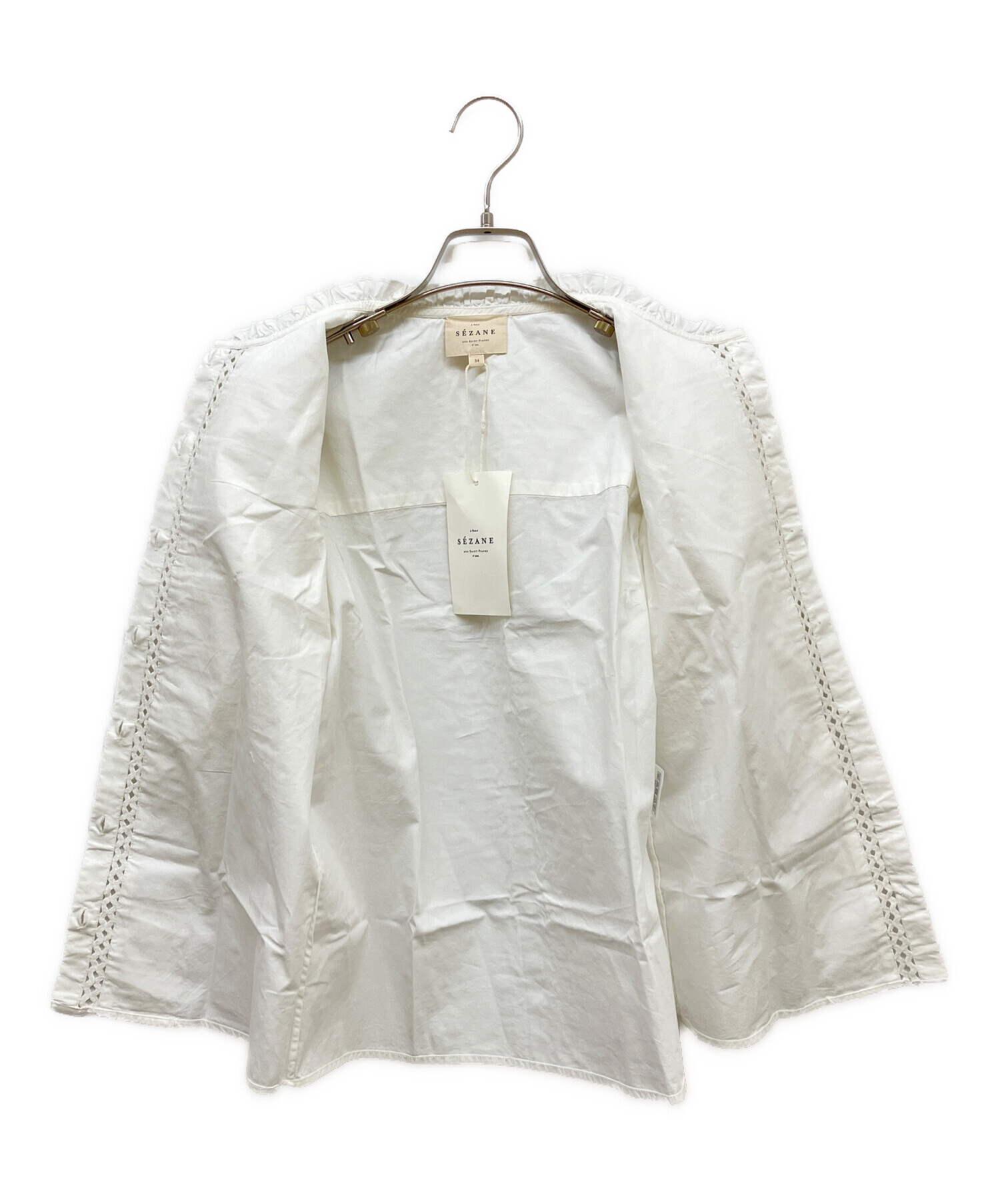 中古・古着通販】SEZANE (セザンヌ) フリルブラウス ホワイト サイズ