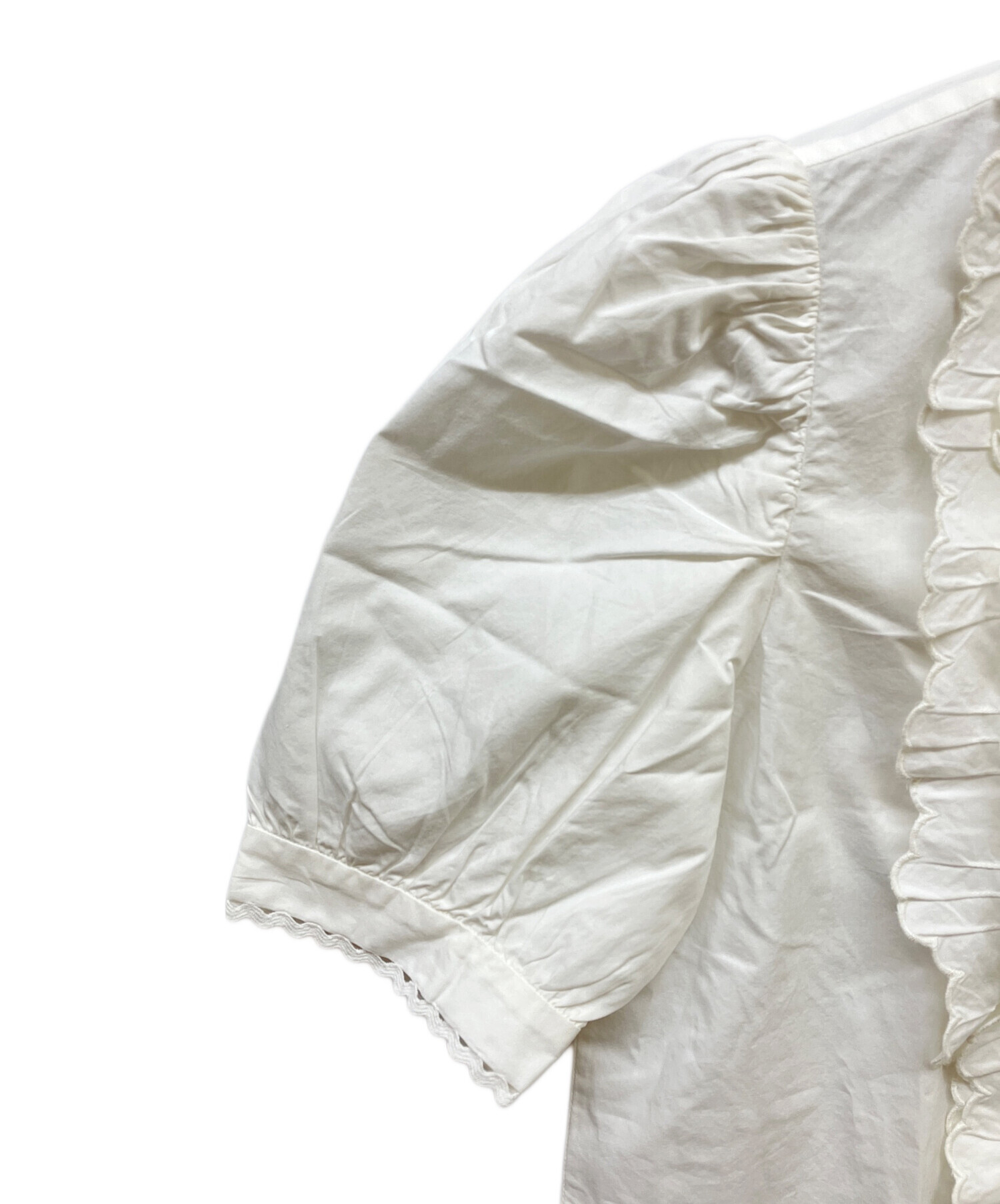 中古・古着通販】SEZANE (セザンヌ) フリルブラウス ホワイト サイズ