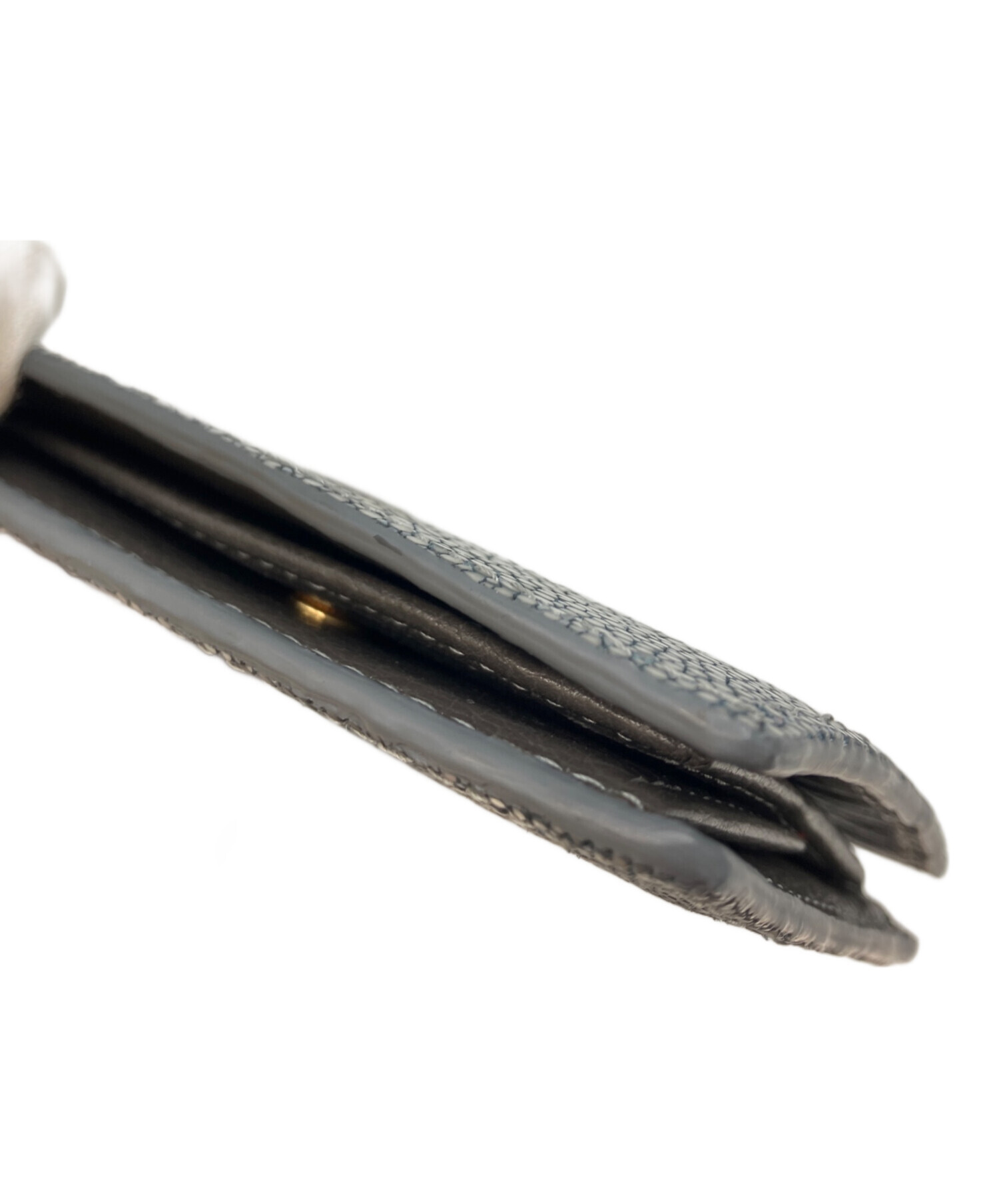 中古・古着通販】muta (ムータ) エイ革2つ折り財布 グレー サイズ