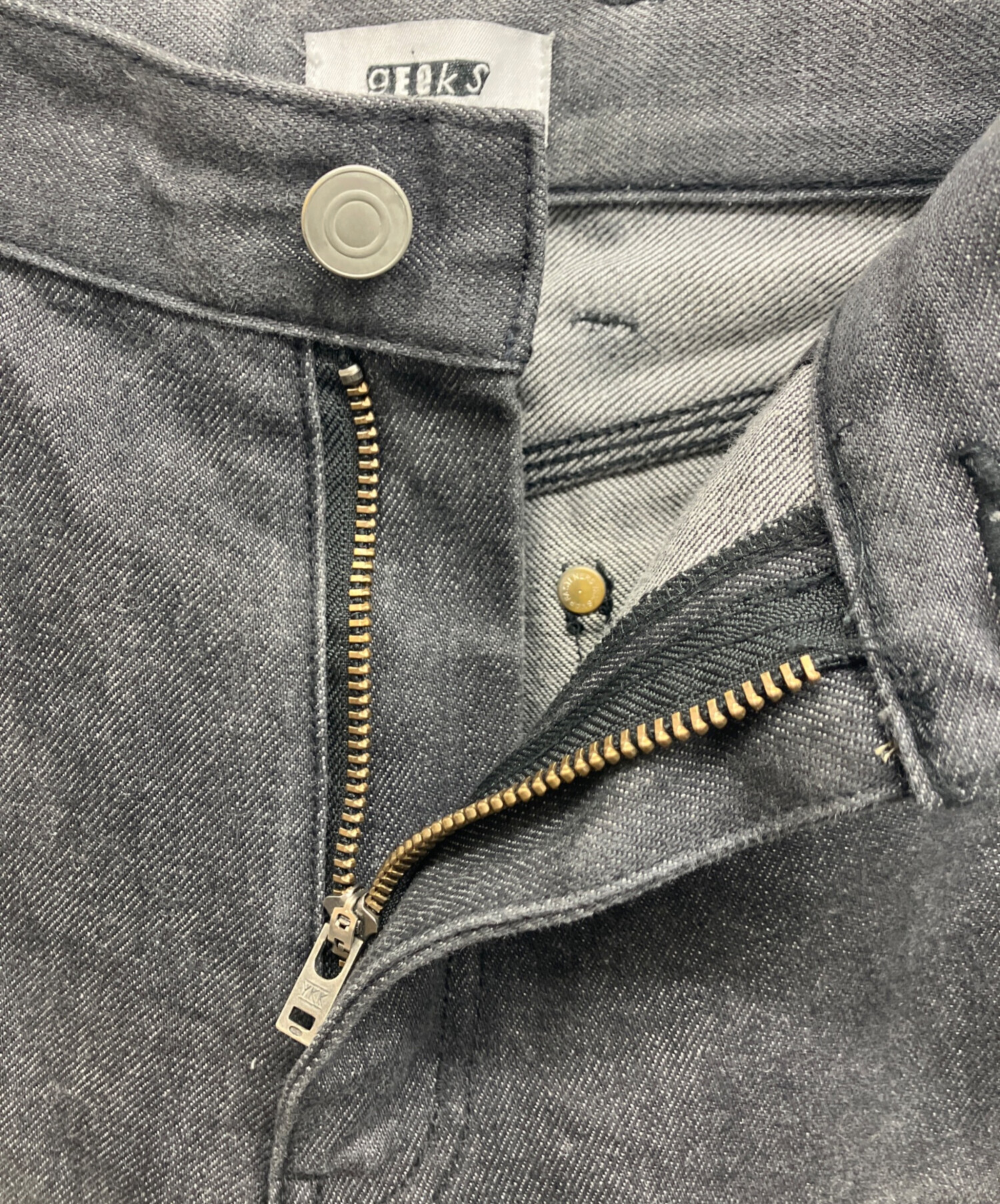中古・古着通販】geeks (ギークス) DENIM DOWBLE KNEE HALF PANTS 
