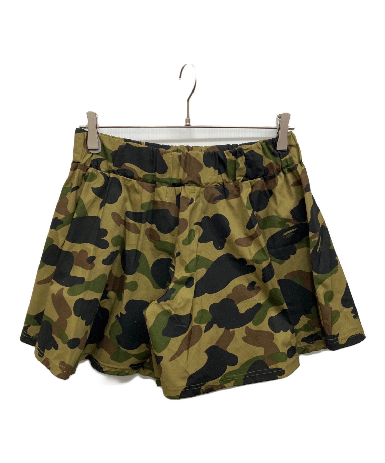 A BATHING APE  アベイシングエイプ　ハーフパンツ　カモフラ 中古・古着通販】A BATHING APE (アベイシングエイプ) カモフラ柄