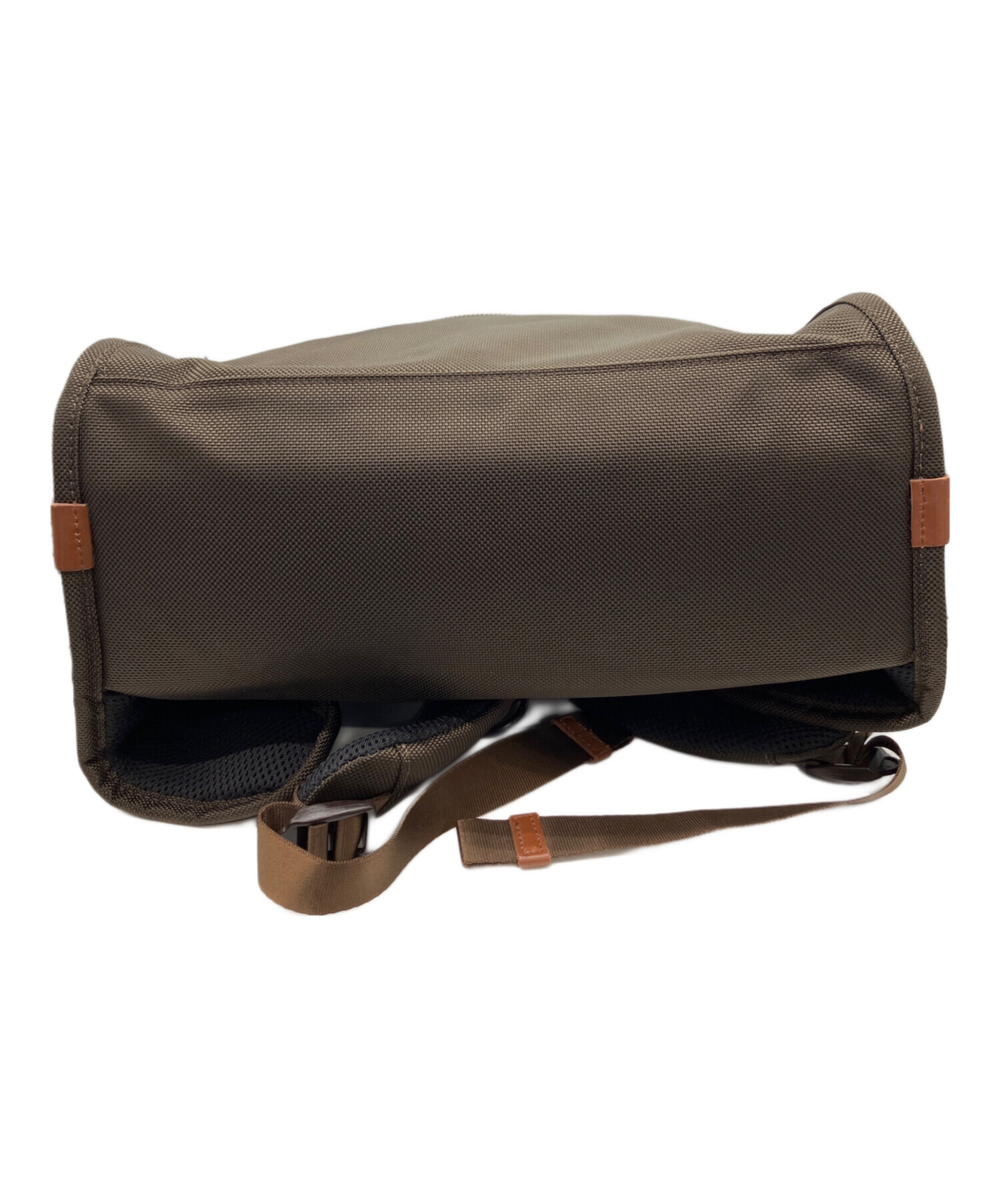 中古・古着通販】TUMI (トゥミ) Alpha 2 Backpack ブラウン｜ブランド