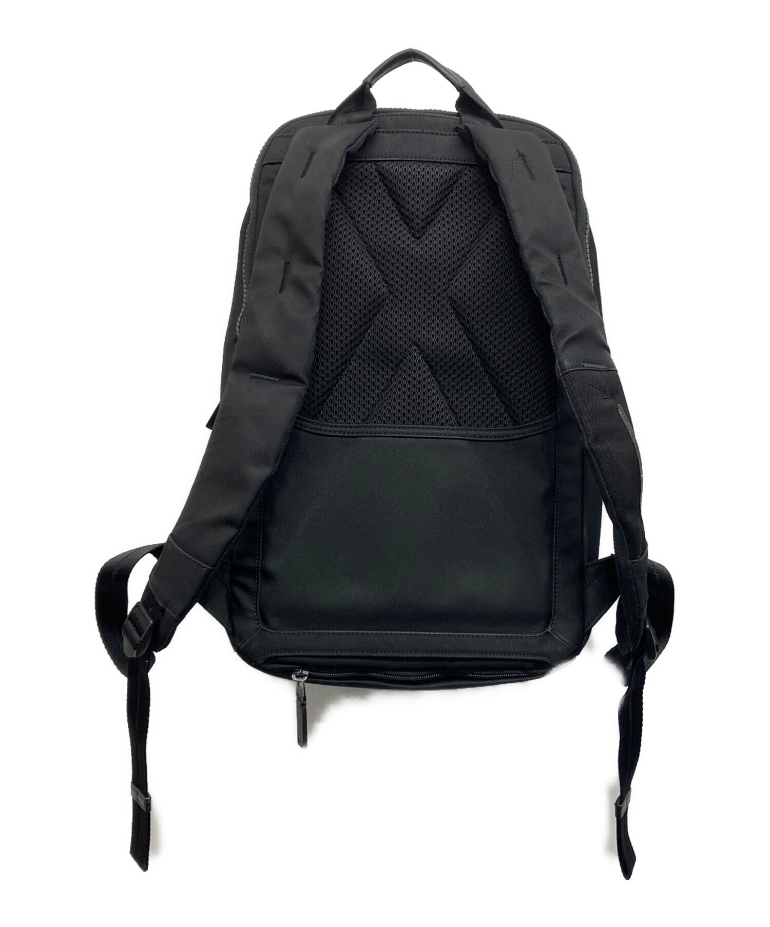 中古・古着通販】TUMI (トゥミ) クレストヴュー デイパック ブラック