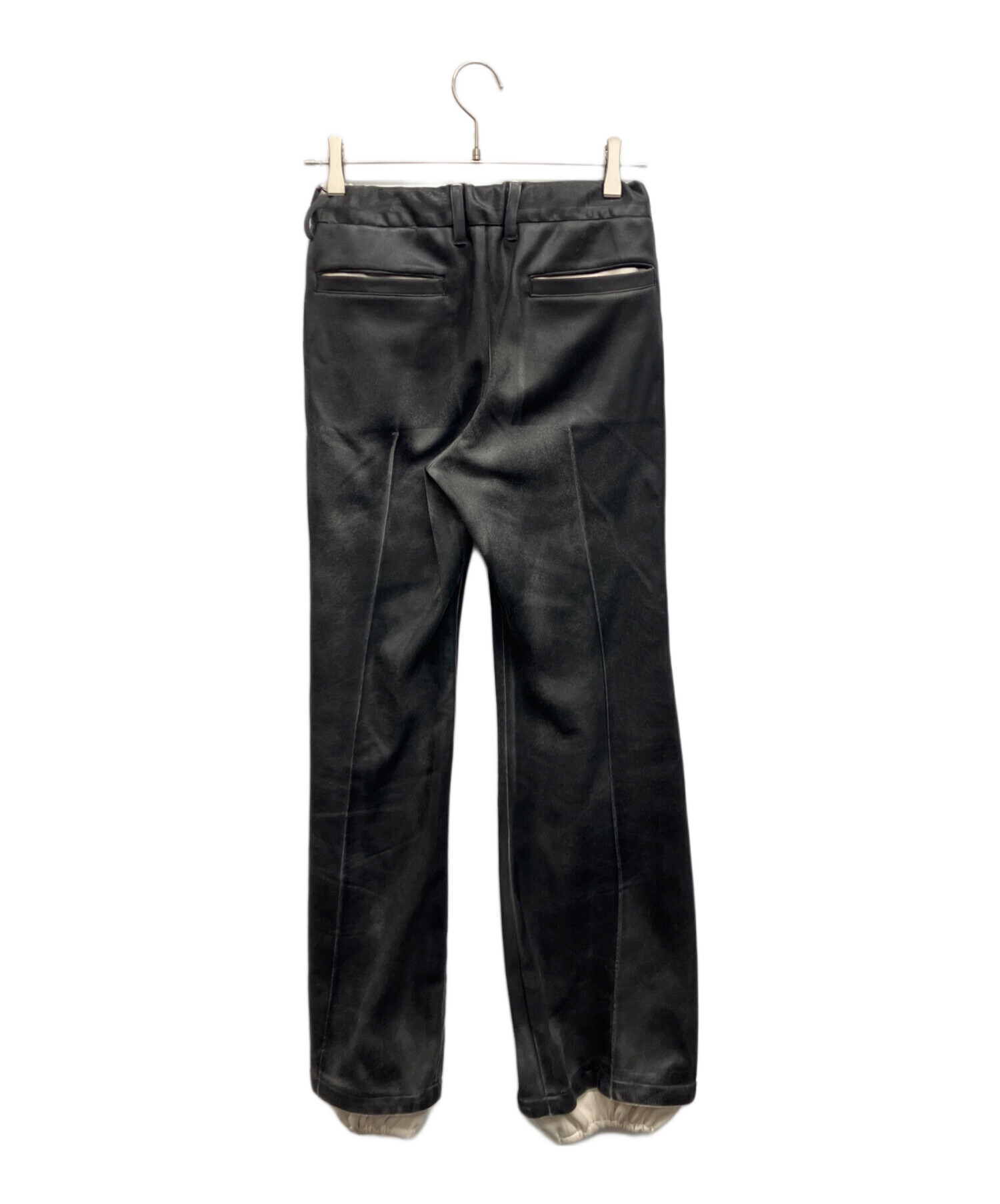 中古・古着通販】TAAKK (ターク) LEATHER LIKE TROUSERS ブラック 
