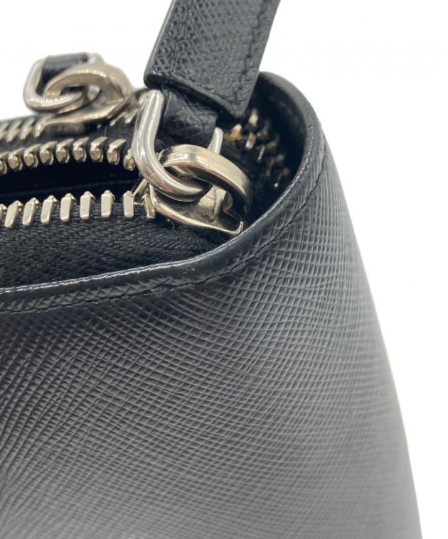PRADA レザーケース未使用品 中古・古着通販】PRADA (プラダ) サフィアーノレザー スマートフォン