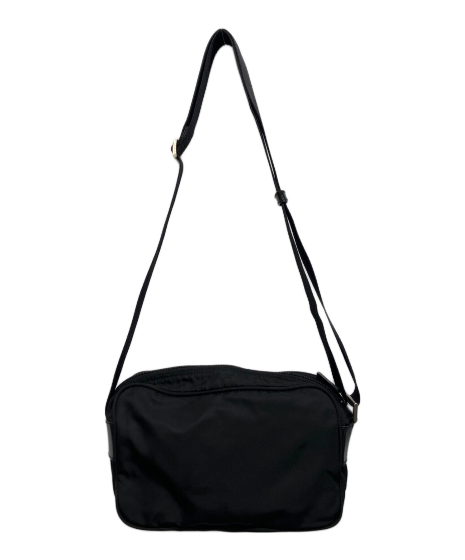 ☆Used☆PRADA プラダ ナイロン ショルダーバッグ ブラック 黒 中古・古着通販】PRADA (プラダ) ナイロンカメラバッグ ブラック