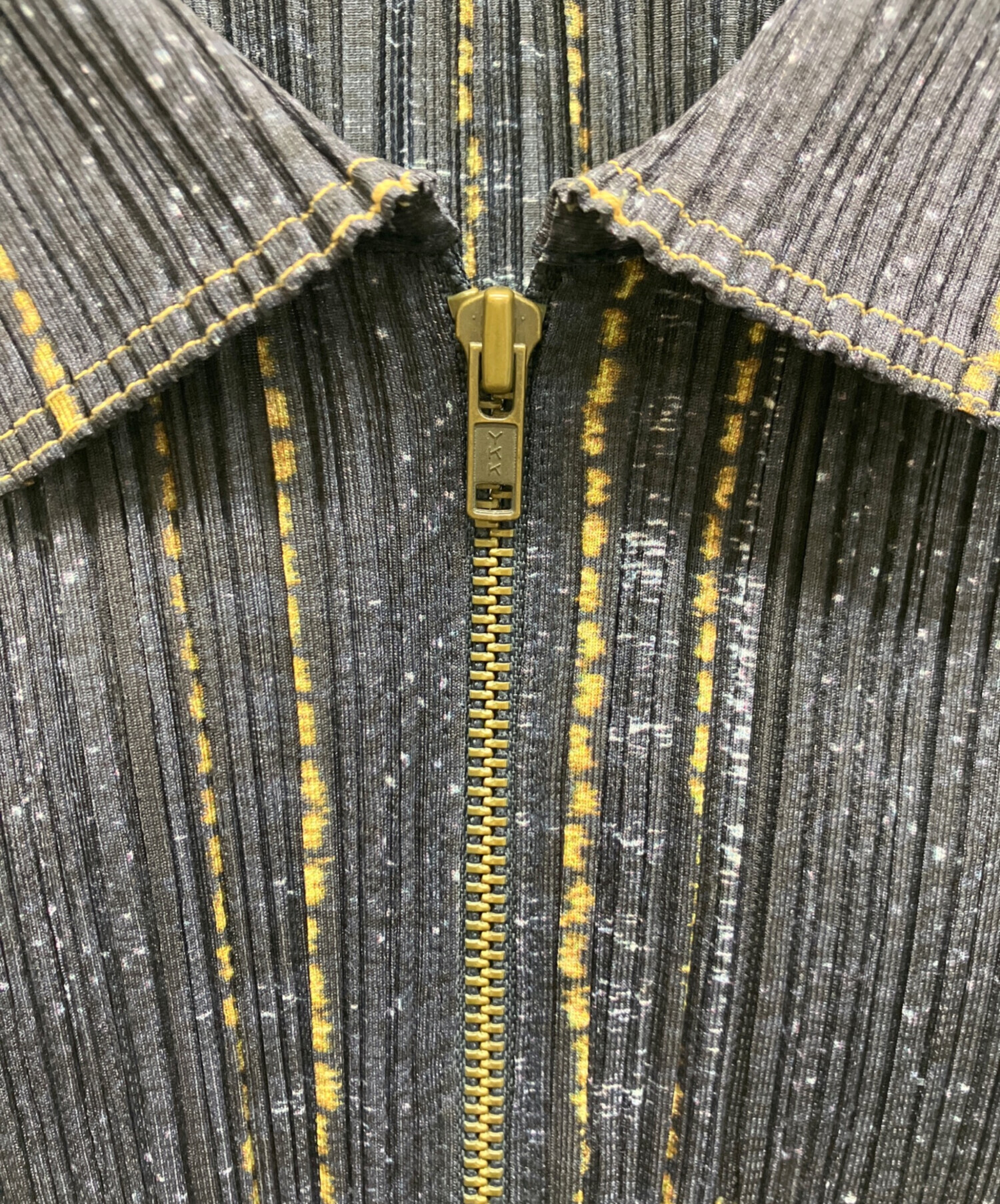 PLEATSPLEASE デニム転写 ノースリーブ トップス【サイズ3 L相当】 中古・古着通販】PLEATS PLEASE (プリーツプリーズ) デニム転写