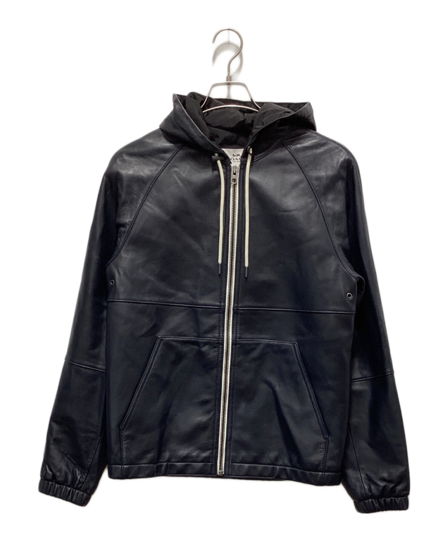 ホワイト フード付き ジャケット コーチカバー付き 中古・古着通販】COACH (コーチ) フードレザージャケット ネイビー