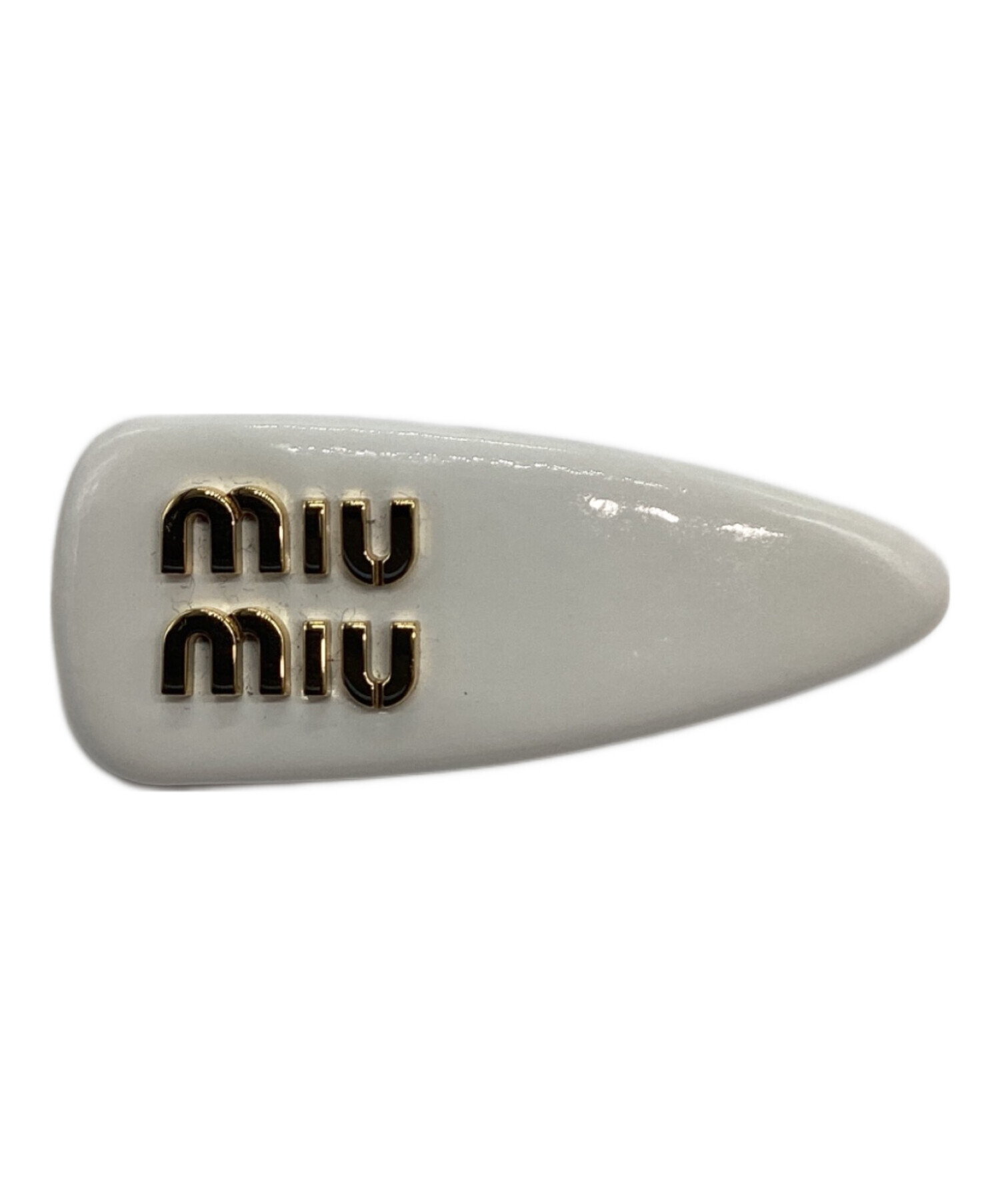 miu miu バレッタ 白 ロゴいり 中古・古着通販】MIU MIU (ミュウミュウ