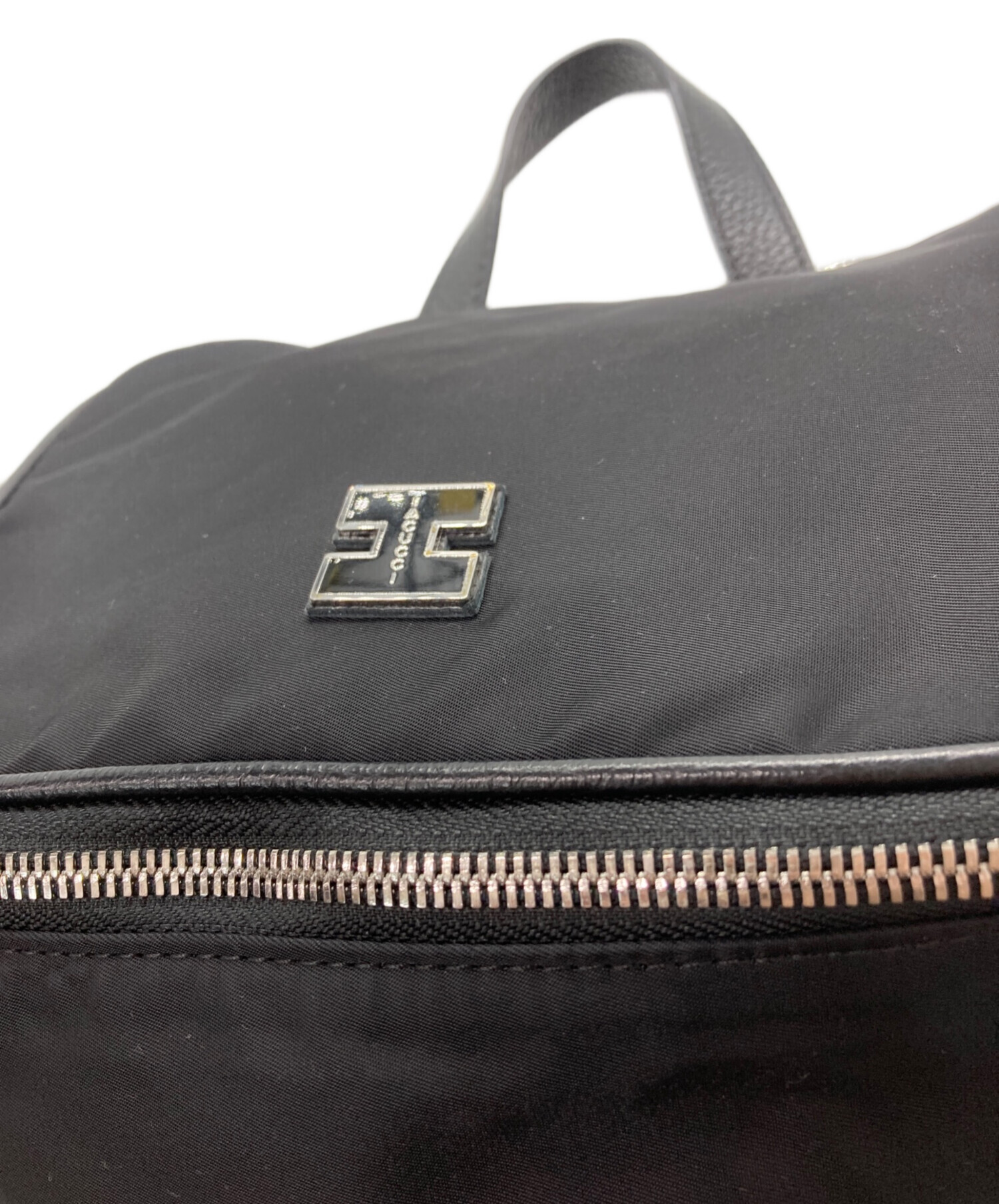 中古・古着通販】IACUCCI (イアクッチ) アーゴ BP NYLON/CERVO
