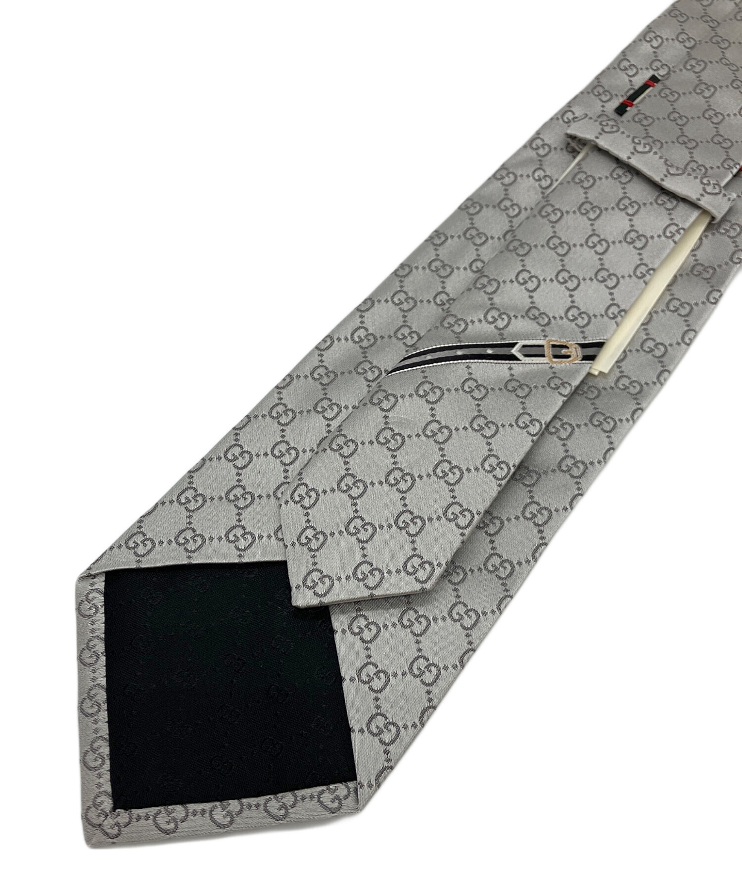 中古・古着通販】GUCCI (グッチ) GG総柄ネクタイ シルバー サイズ:148