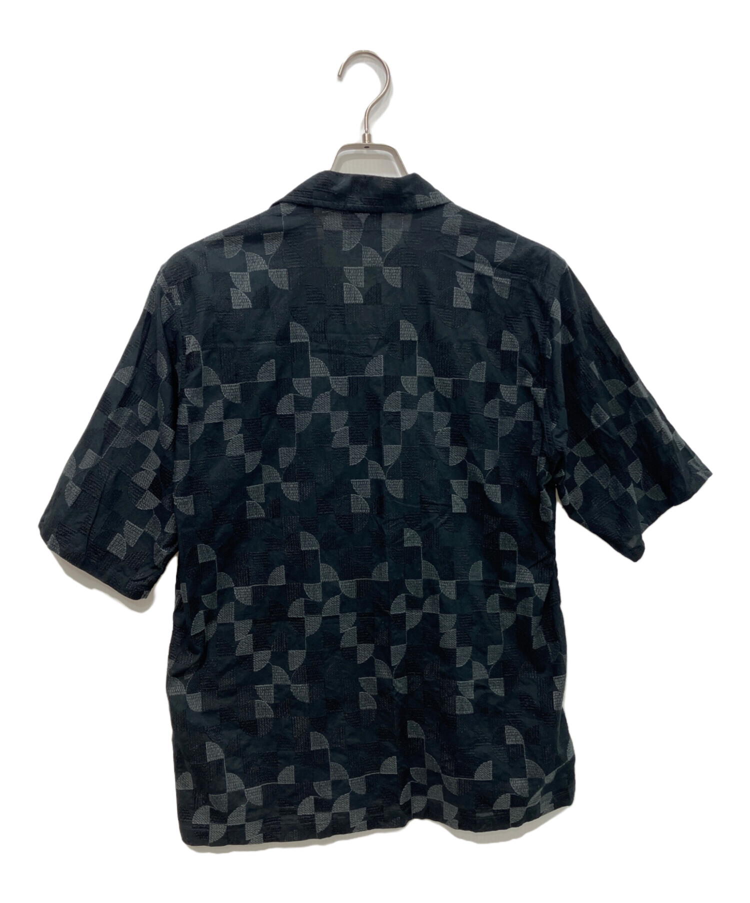 中古・古着通販】Needles (ニードルズ) Cabana Shirt-Circle Emb IN167
