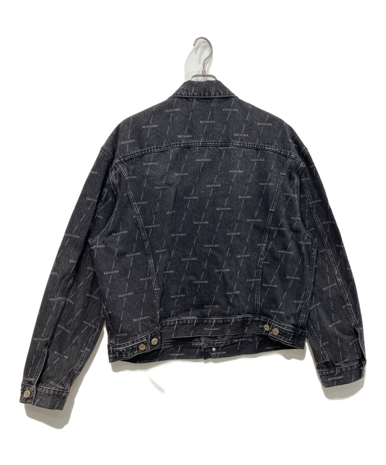 バレンシアガ ブラックデニムジャケット ダメージ加工46 中古・古着通販】BALENCIAGA (バレンシアガ) マルチロゴデニム