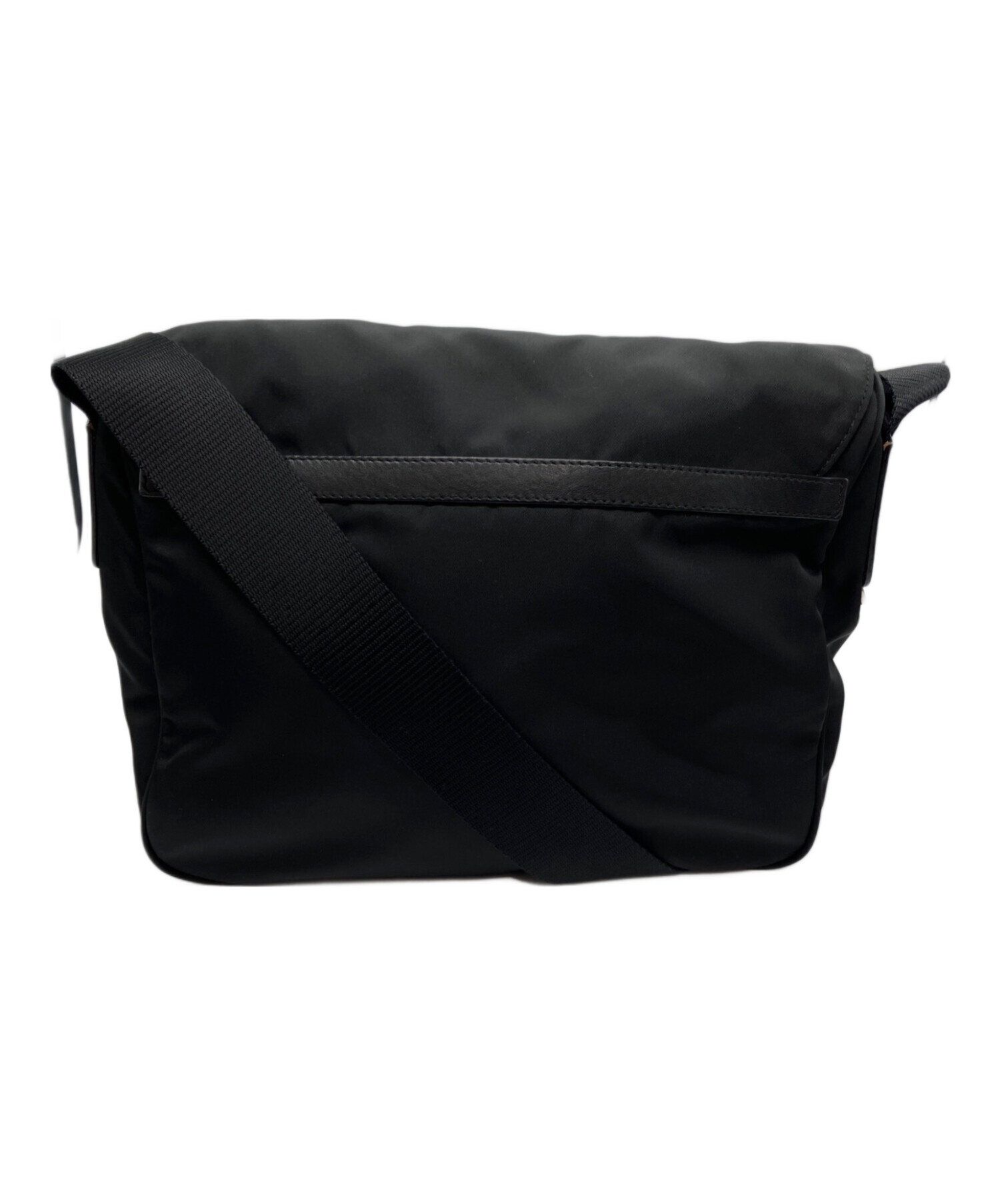 中古・古着通販】PRADA (プラダ) ナイロンショルダーバッグ ブラック 中古・古着通販】PRADA (プラダ) ナイロンショルダーバッグ ブラック