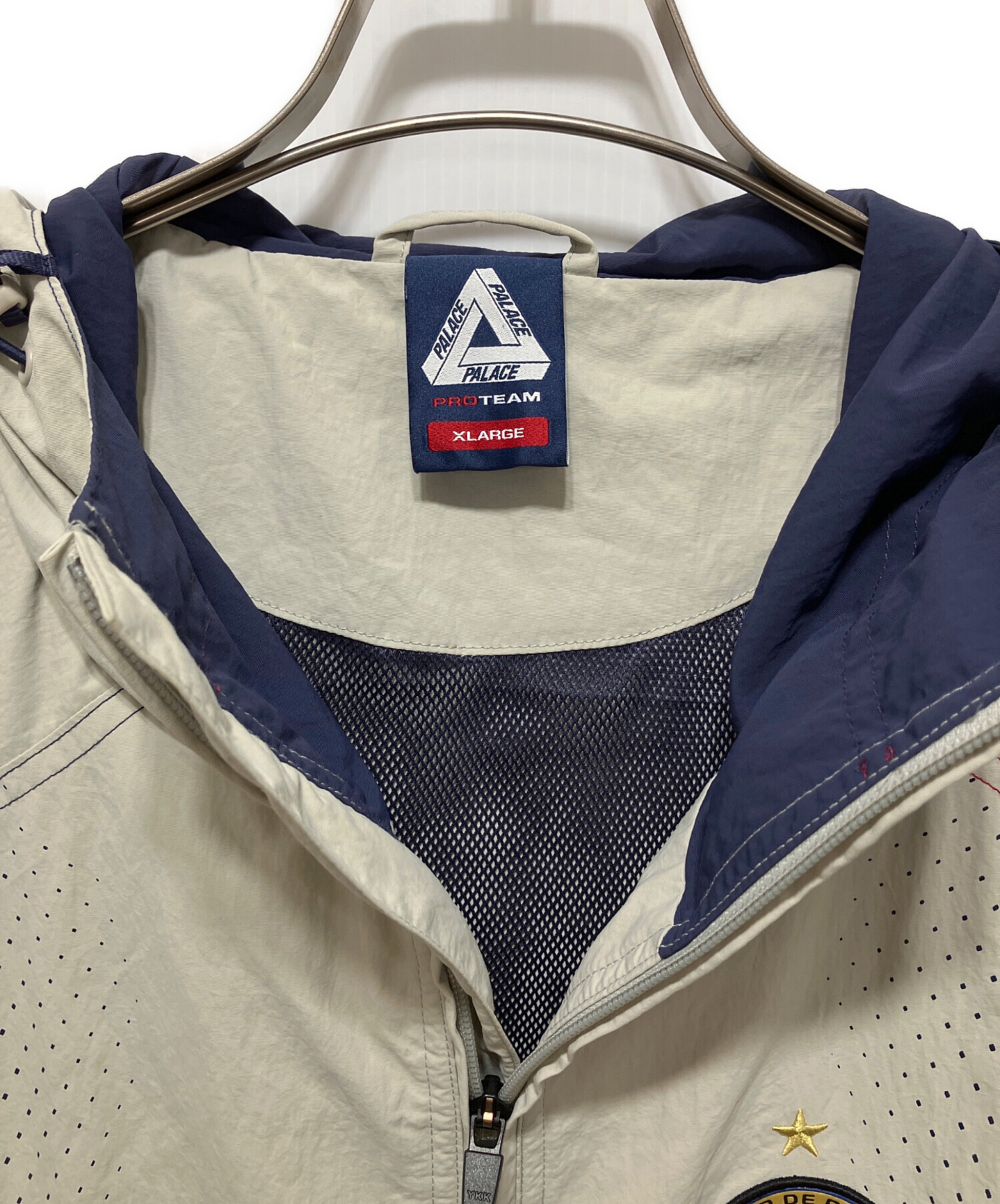 ジャケット・アウター PALACE PRO TEAM HOODED SHELL JACKET 中古・古着通販】PALACE (パレス) PRO TEAM HOODED SHELL JACKET