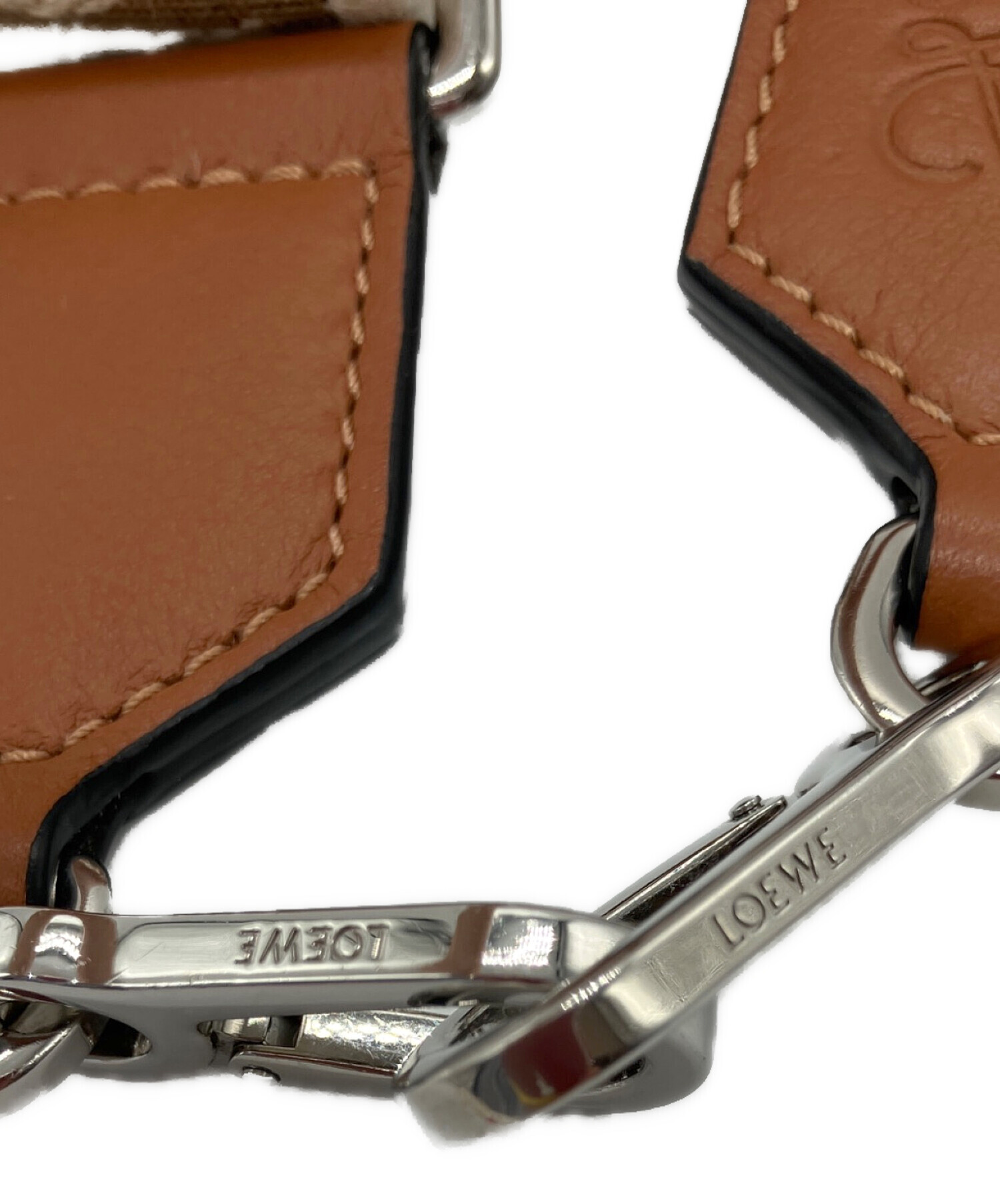 中古・古着通販】LOEWE (ロエベ) アナグラムショルダーストラップ