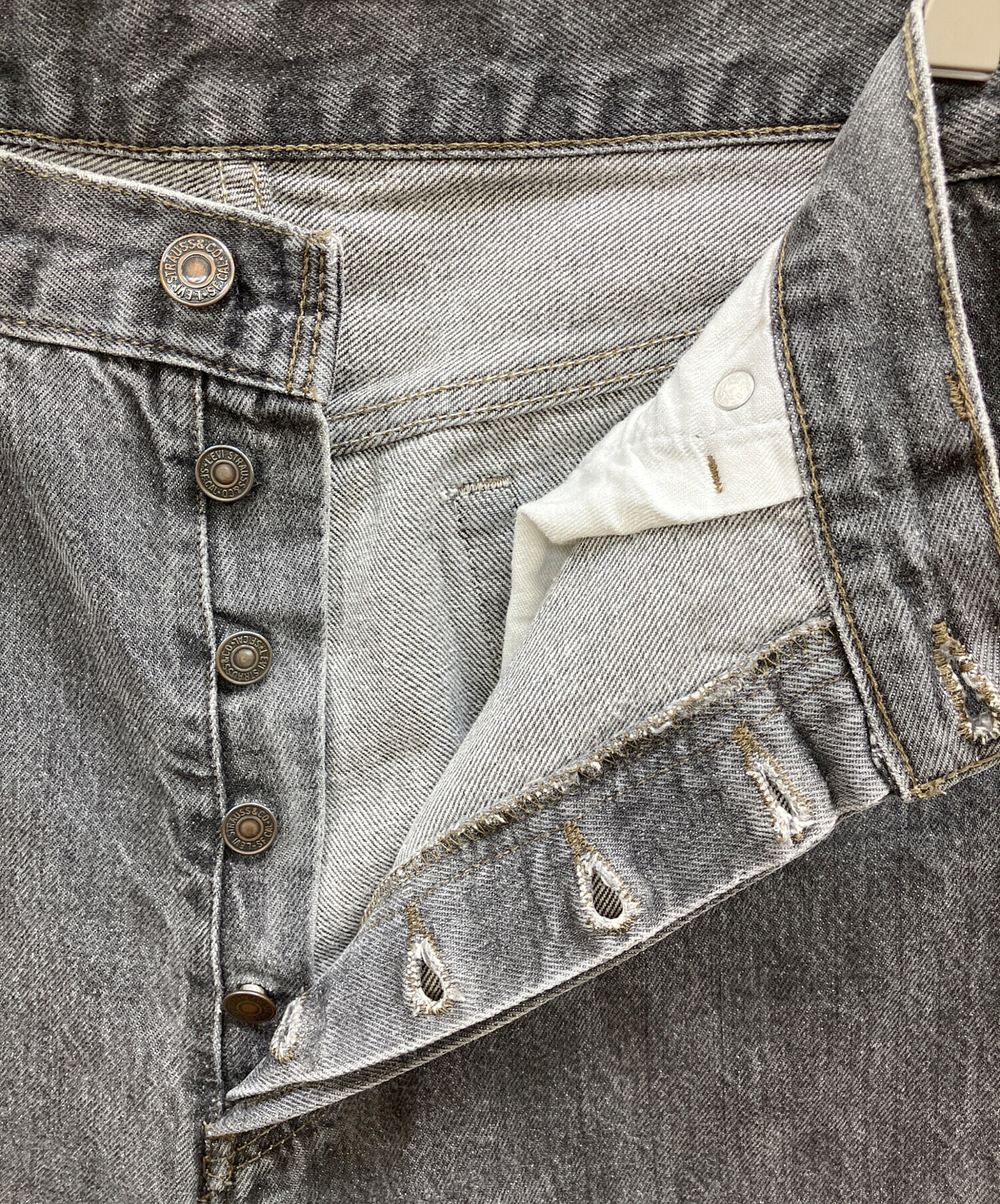 中古・古着通販】LEVI'S (リーバイス) 501先染めデニムパンツ ブラック