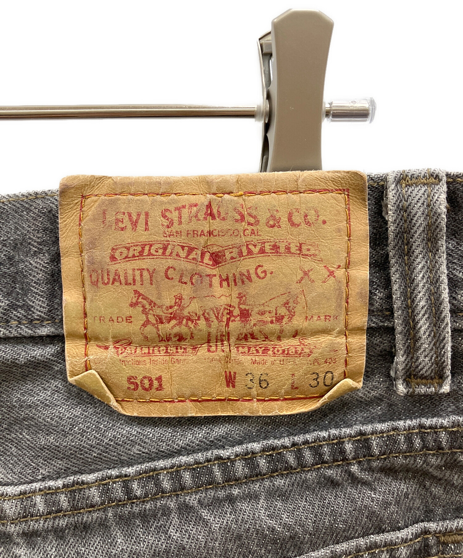 中古・古着通販】LEVI'S (リーバイス) 501先染めデニムパンツ ブラック