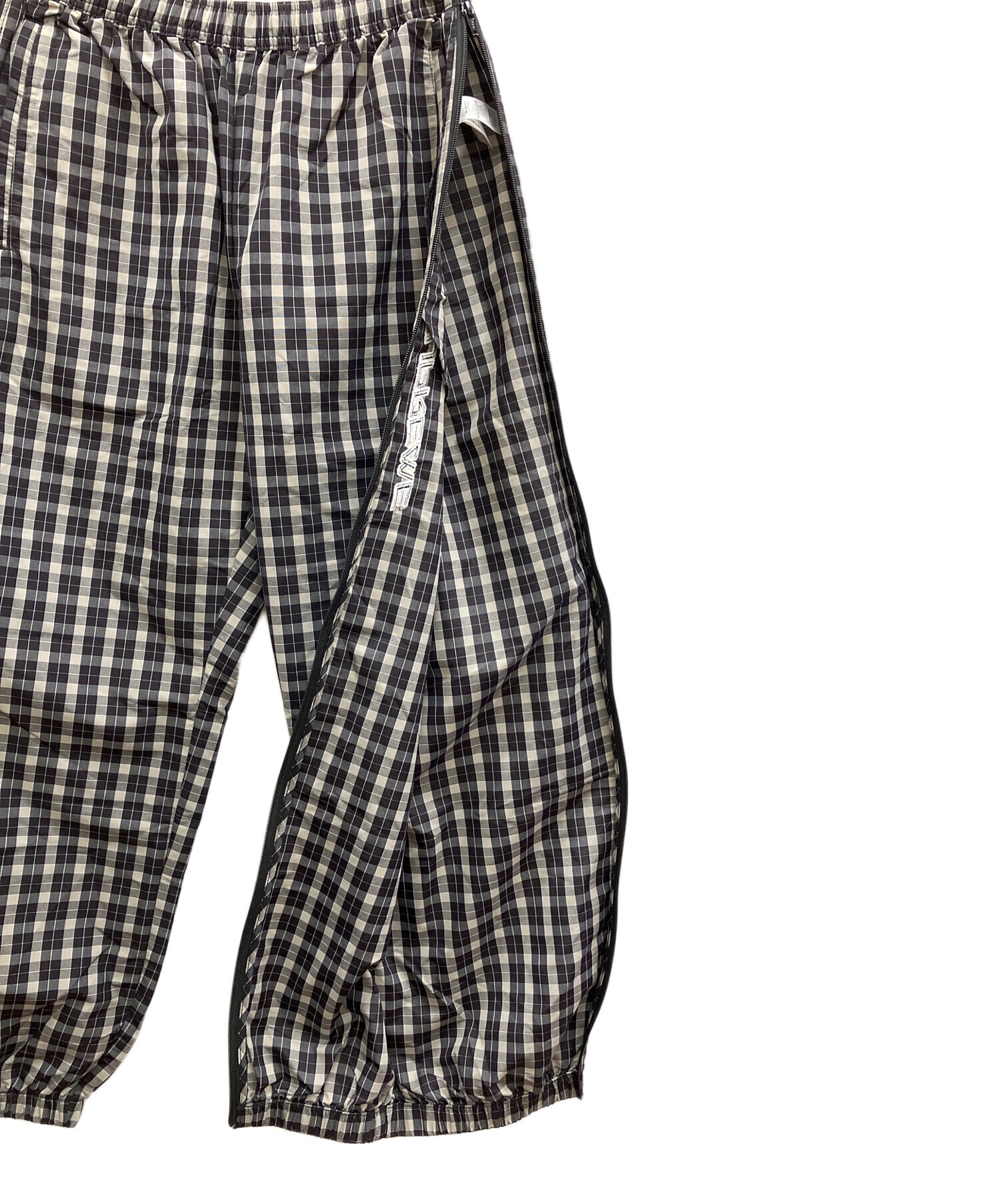 中古・古着通販】Supreme (シュプリーム) Plaid Warm Up Pant ブラック