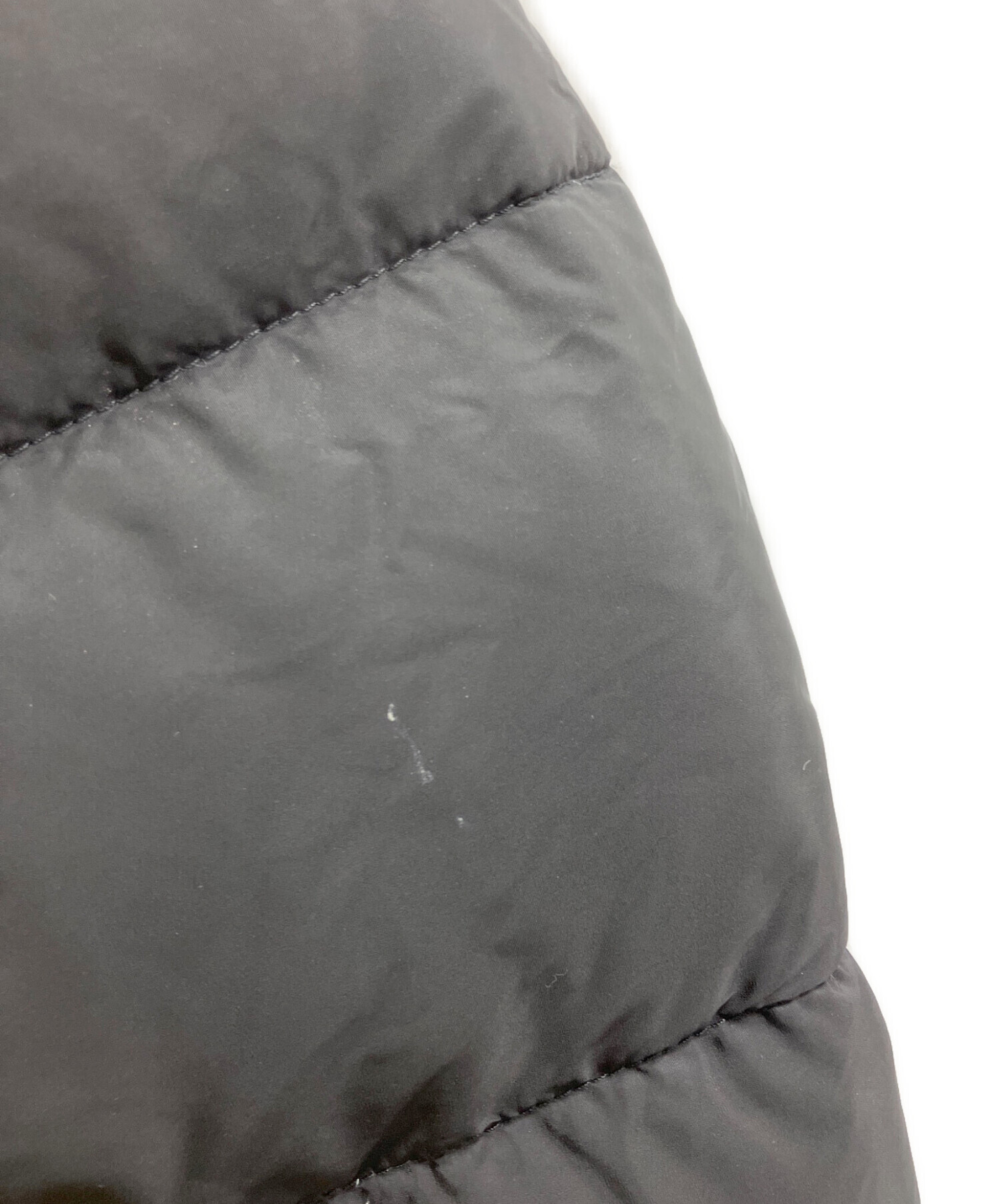 中古・古着通販】PRADA (プラダ) トライアングルプレートダウン