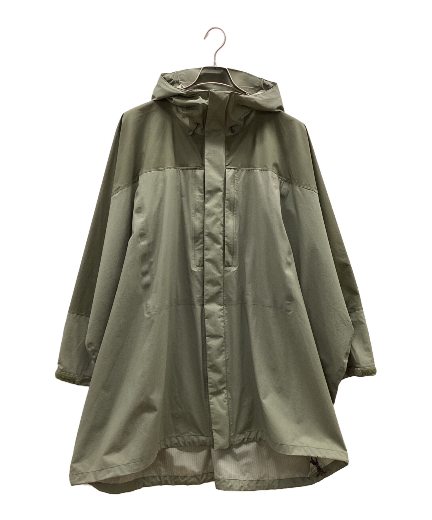 未使用⭐︎ノースフェイス タグアンポンチョ　カーキ THE NORTH FACE ポンチョ 「防水」THE / タグアンポンチョ