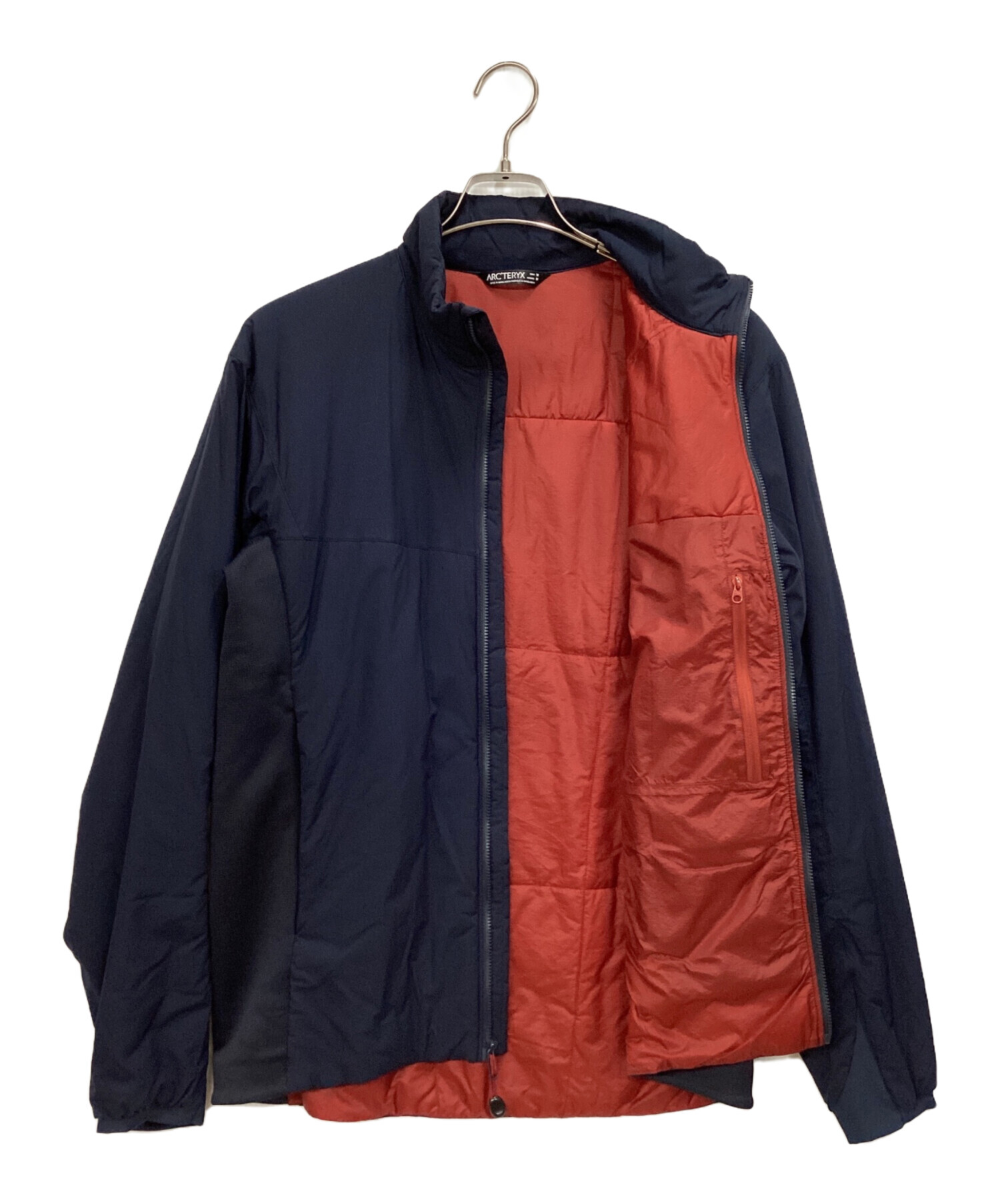 アークテリクス ARC’TERYX ナイロンジャケット ATOM 古着 ネイビー 中古・古着通販】ARC'TERYX (アークテリクス) ATOM LT JACKET ネイビー