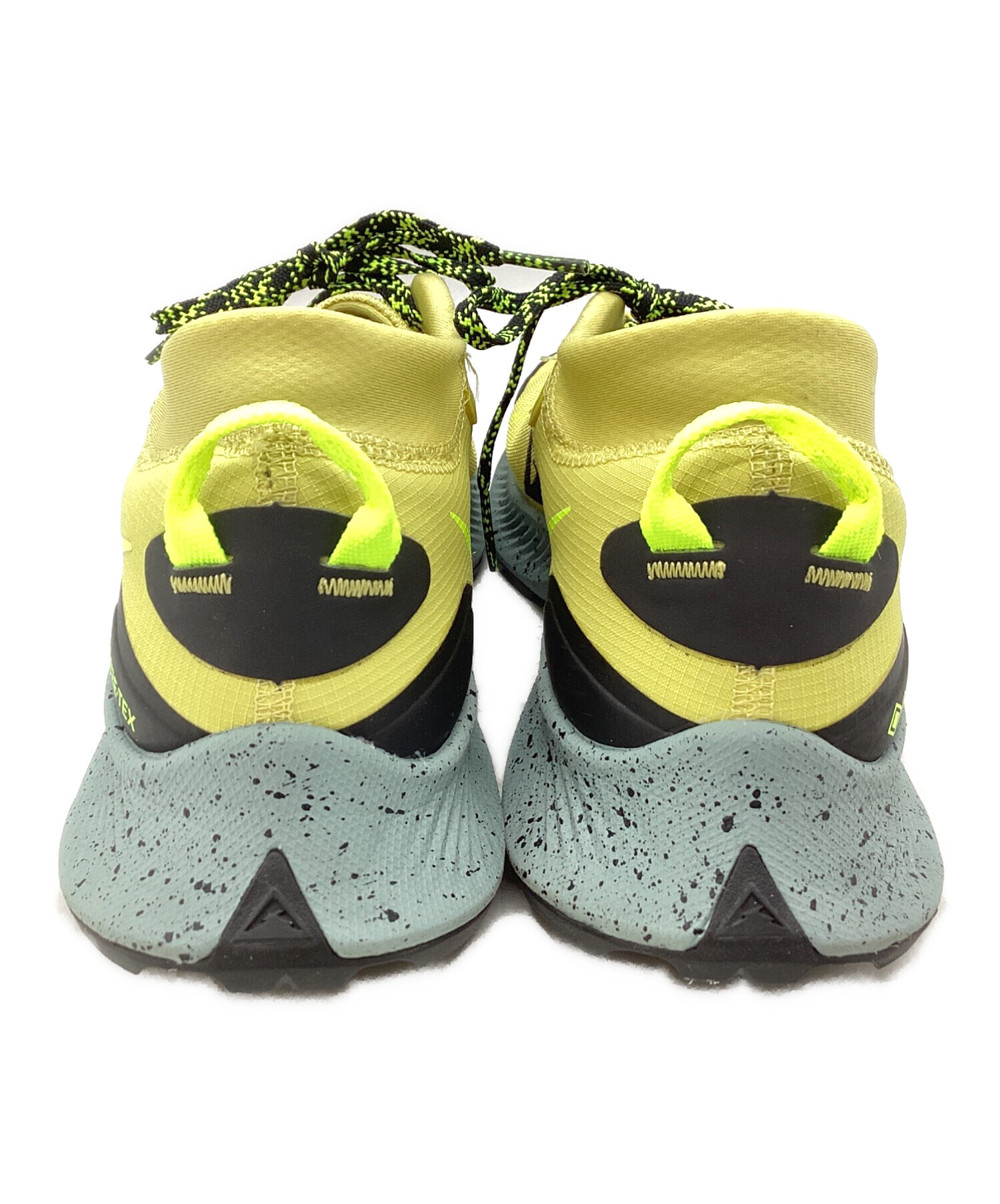 中古・古着通販】NIKE (ナイキ) ランニングシューズ イエロー サイズ