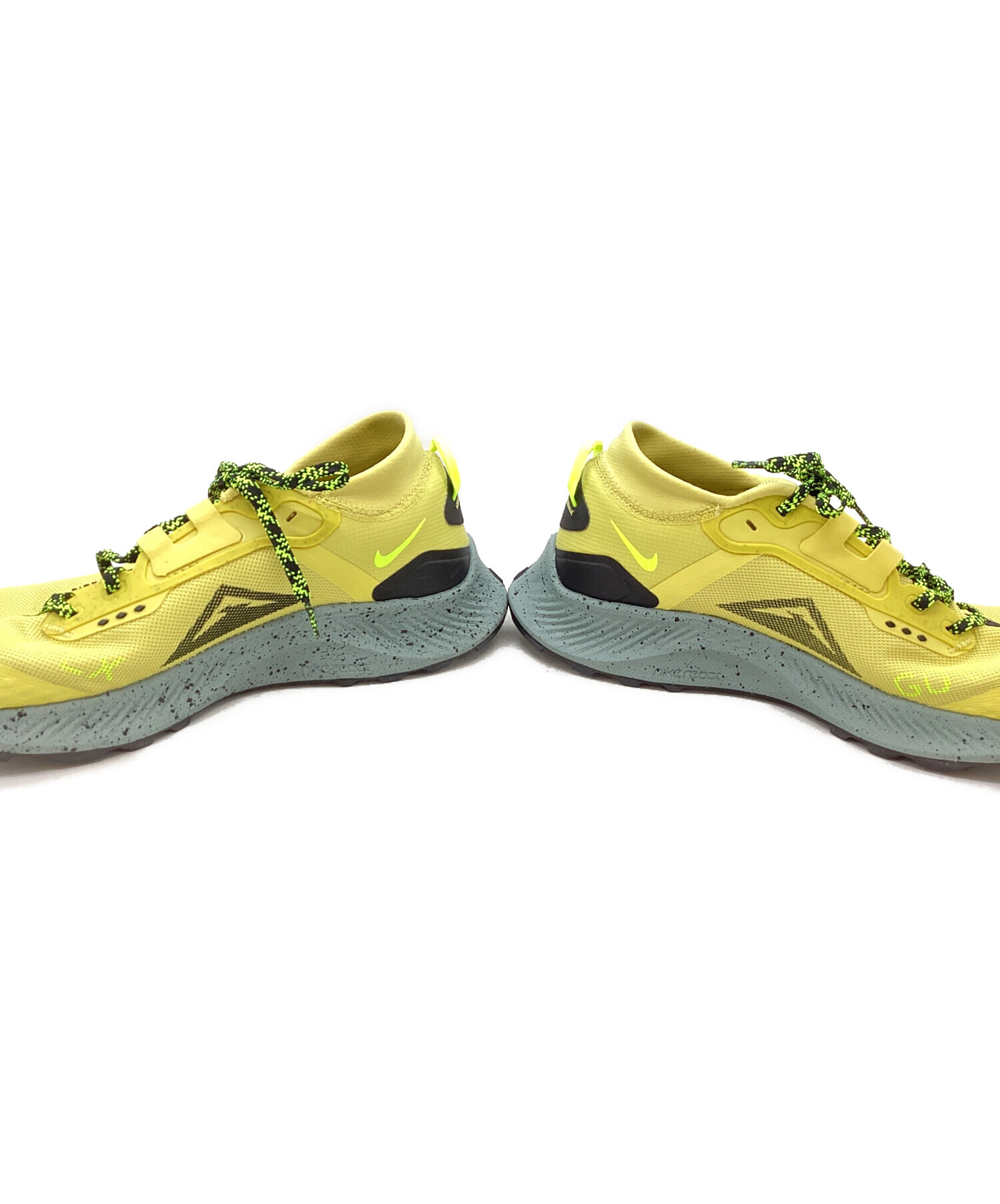 中古・古着通販】NIKE (ナイキ) ランニングシューズ イエロー サイズ