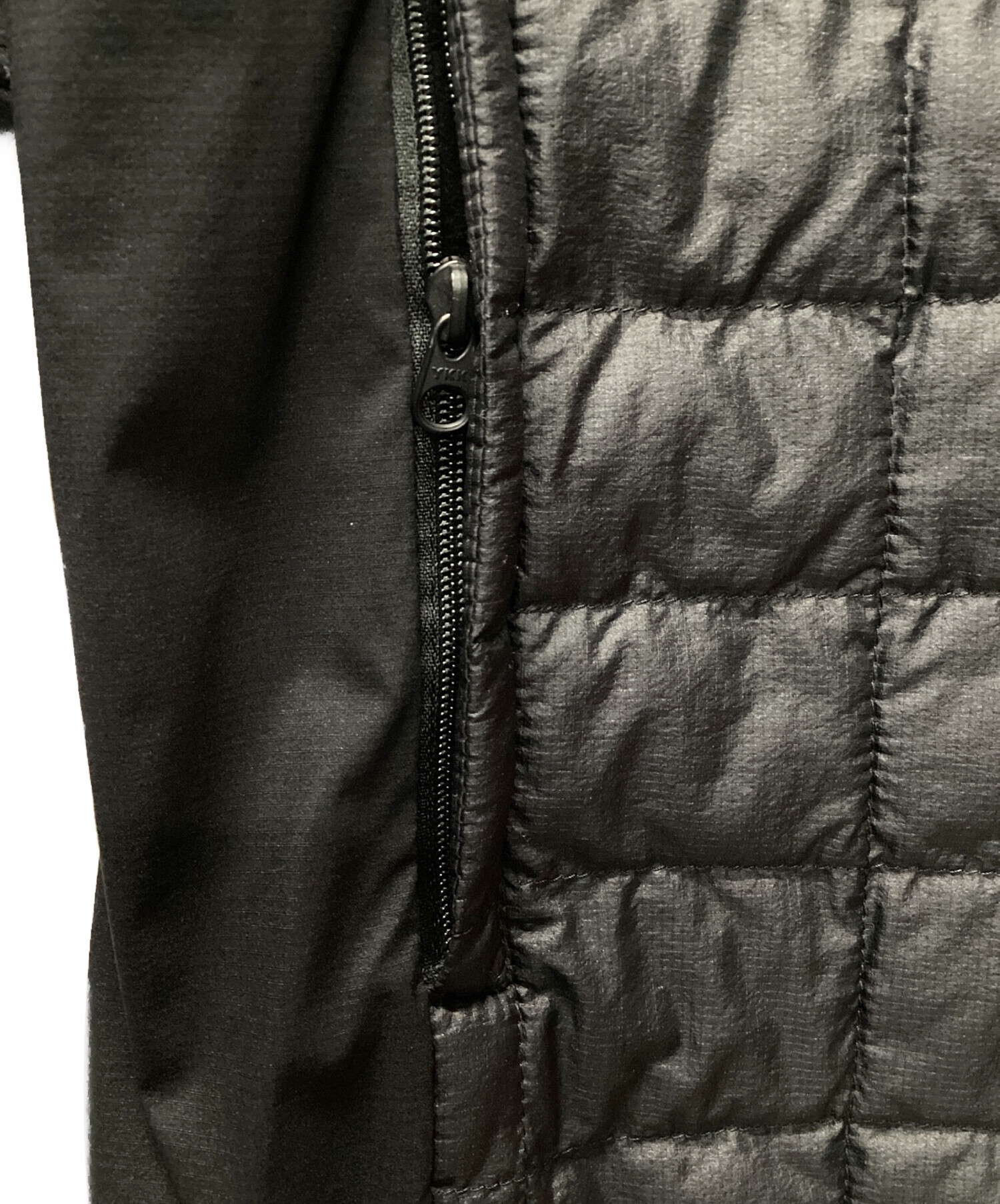 中古・古着通販】THE NORTH FACE (ザ ノース フェイス) レッドポイント 