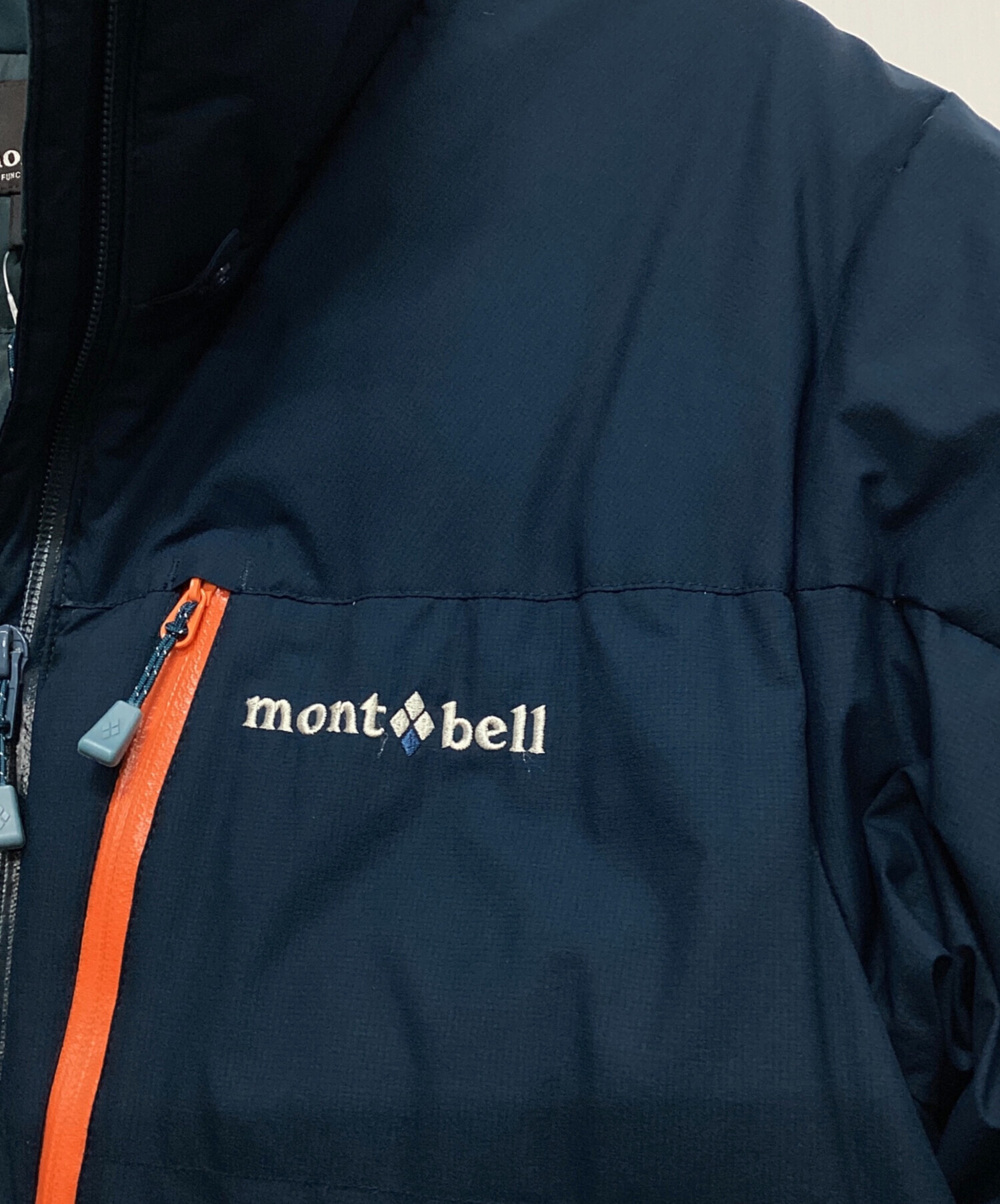 00s mont-bell モンベル　マウンテンパーカ　GORE-TEX 刺繍 00s mont-bell モンベル マウンテンパーカ GORE-TEX 刺繍 00s mont