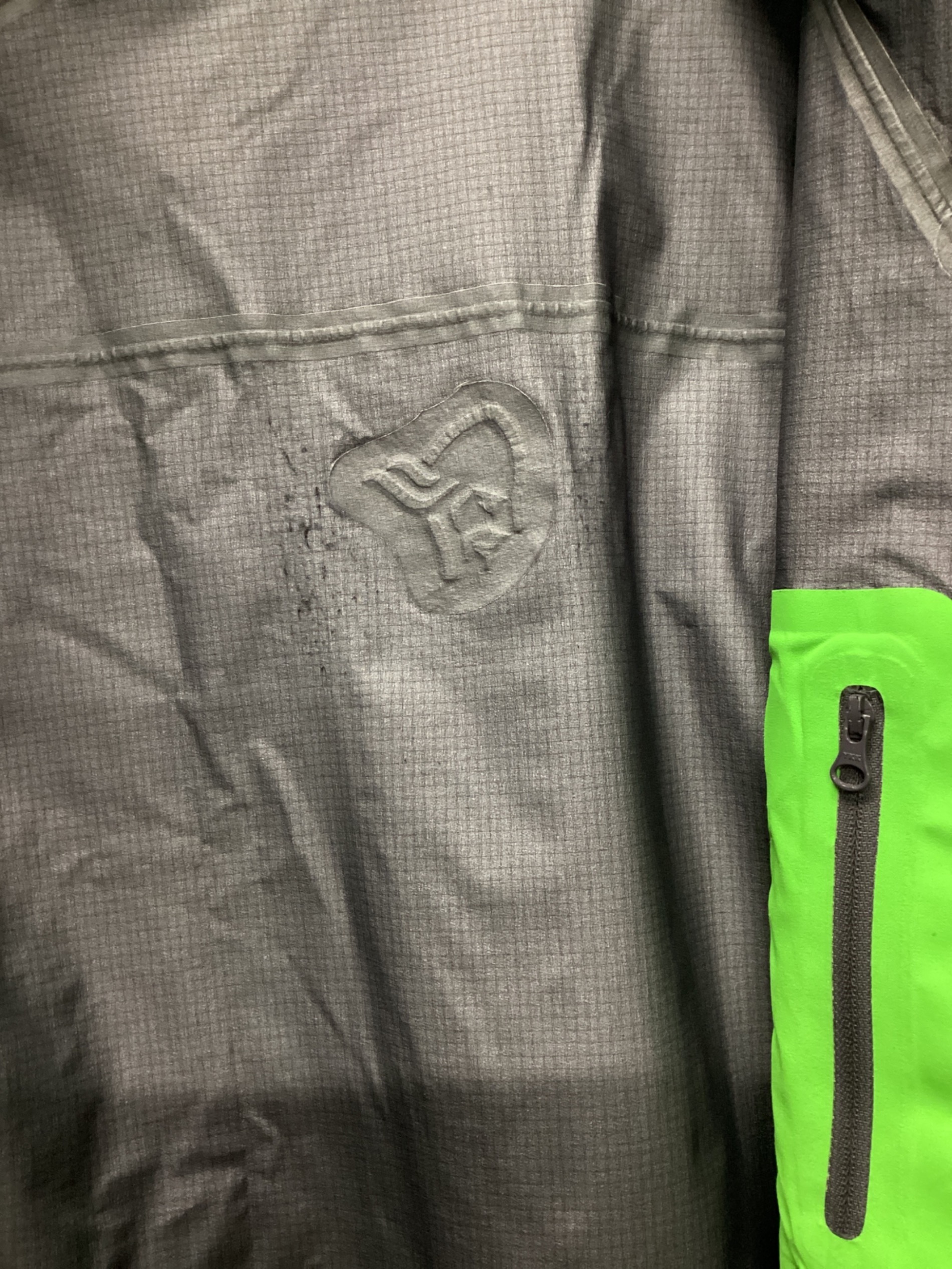 中古・古着通販】norrona (ノローナ) LOFOTEN GORE-TEX PRO JACKET