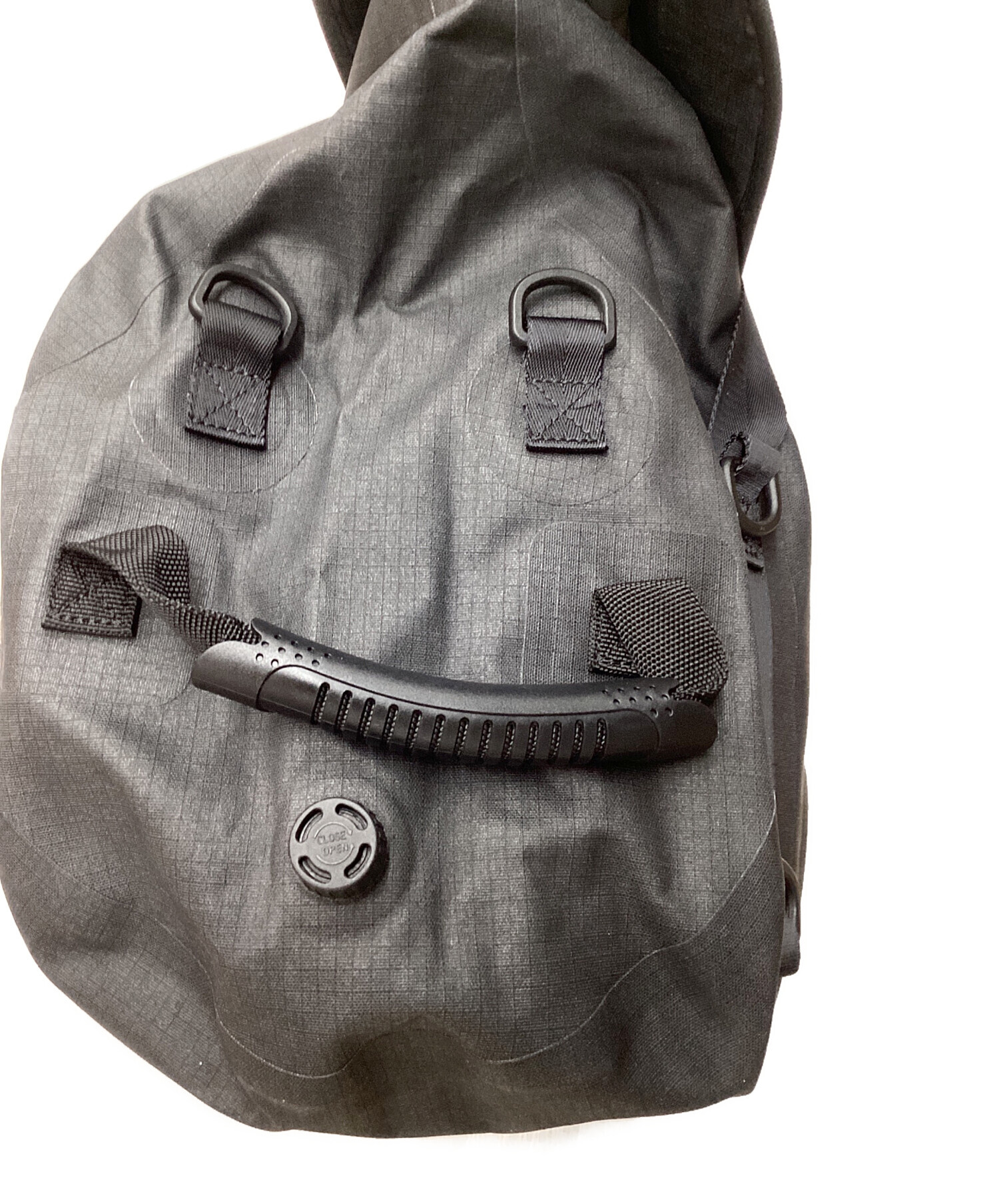 中古・古着通販】F/CE. (エフシーイー) NO SEAM 3WAY DUFFLE グレー