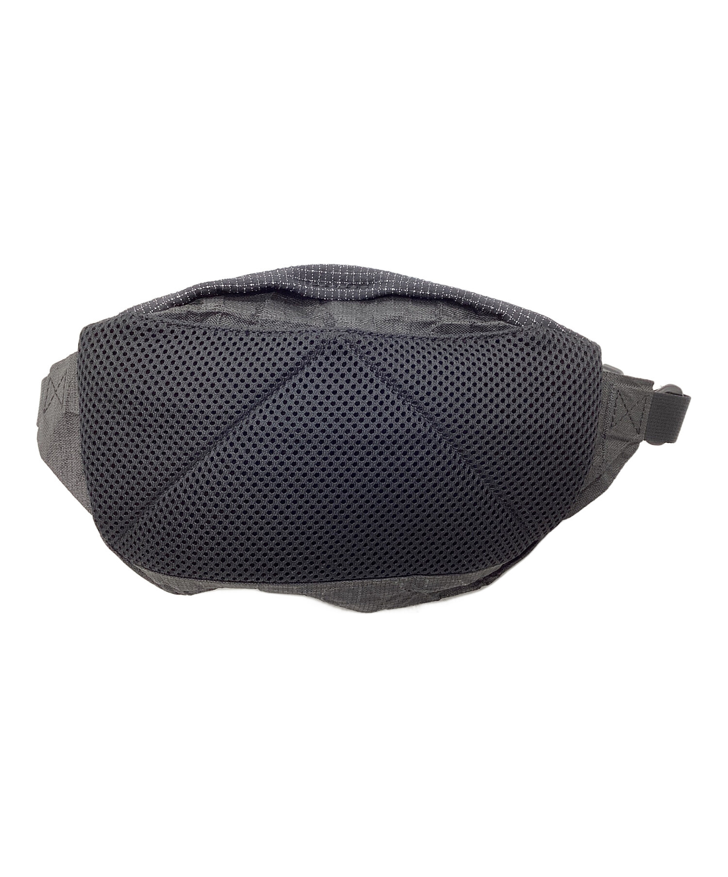 中古・古着通販】nupdesign (nupdesign) Fanny Pack Boost ULTRA 中古・古着通販】nupdesign (nupdesign) Fanny Pack Boost ULTRA
