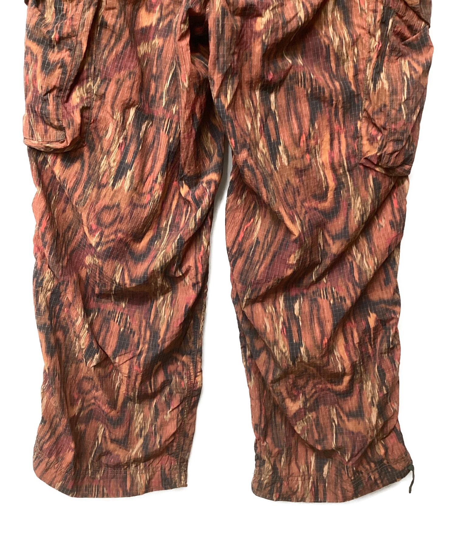 中古・古着通販】and wander (アンドワンダー) printed ripstop cargo