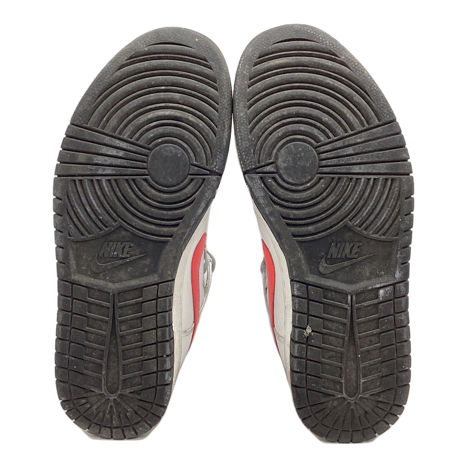 中古・古着通販】NIKE (ナイキ) UNDEFEATED (アンディフィーテッド 