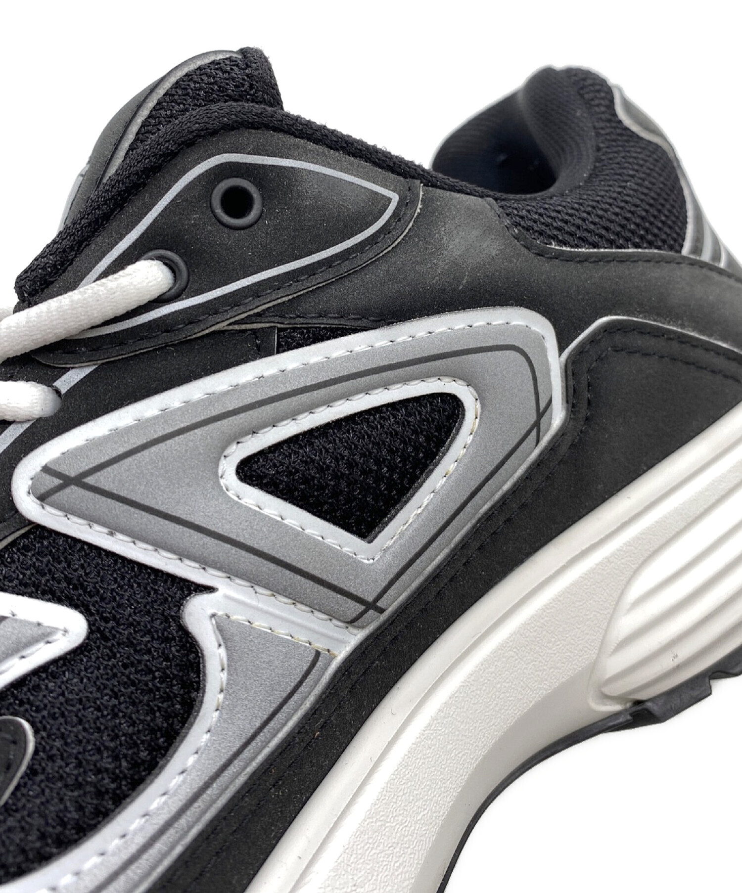 激安‼︎超美品‼︎Dior‼︎スニーカー‼︎黒‼︎42サイズ‼︎ Dior Black Leather CD Low Top Uniform Sneakers Size 39 | eBay