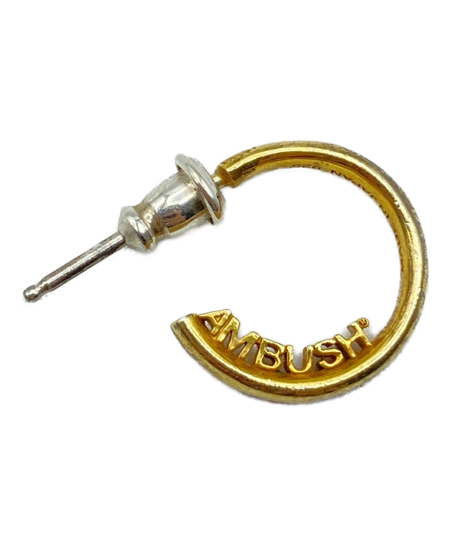 AMBUSH NAME PLATE EARRING 【公式通販】