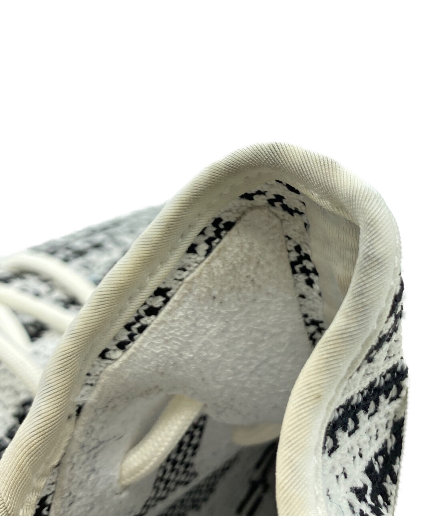 中古・古着通販】adidas (アディダス) YEEZY BOOST 350 V2 ZEBRA 