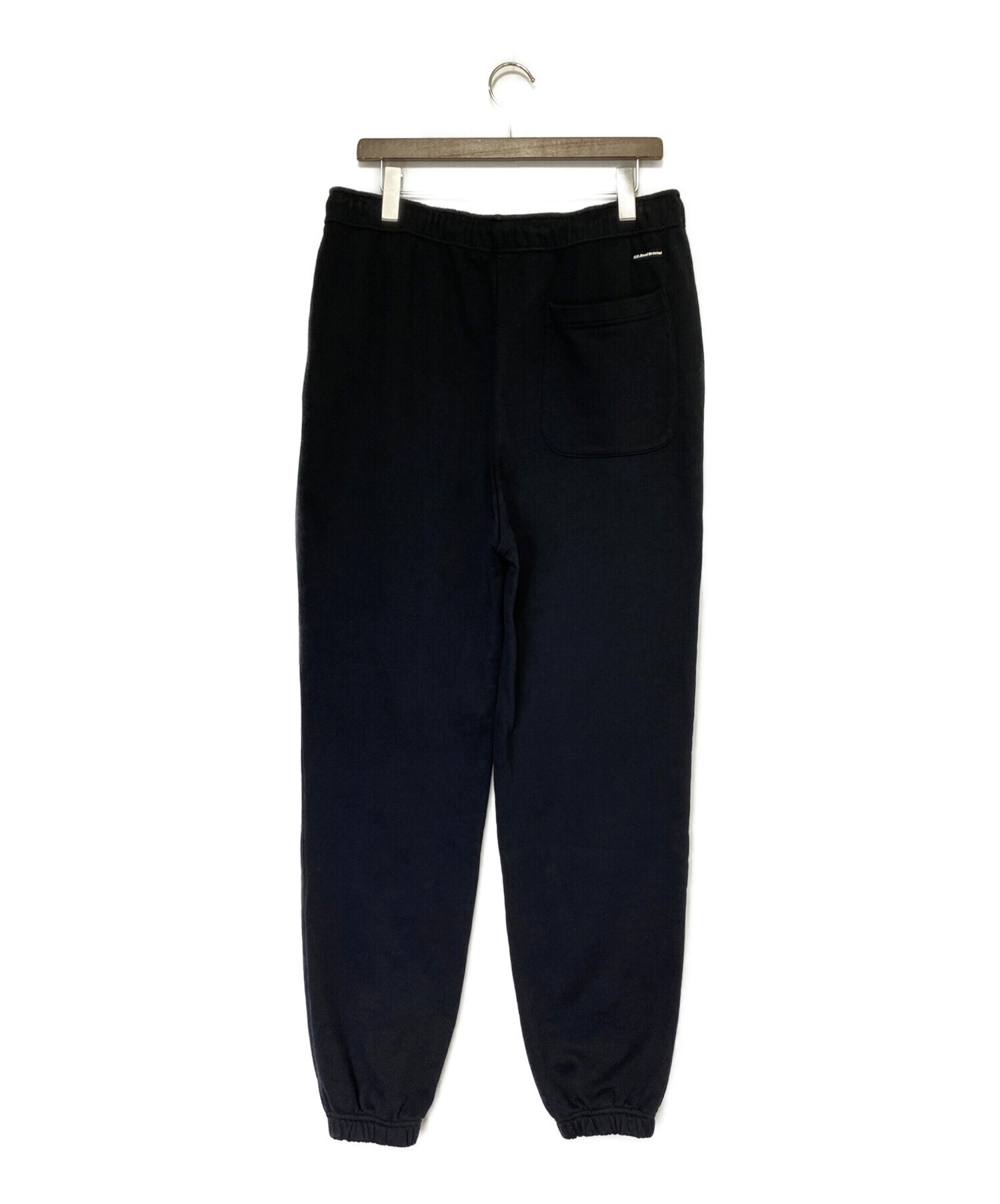 中古・古着通販】F.C.R.B. (エフシーアールビー) EMBLEM SWEAT PANTS