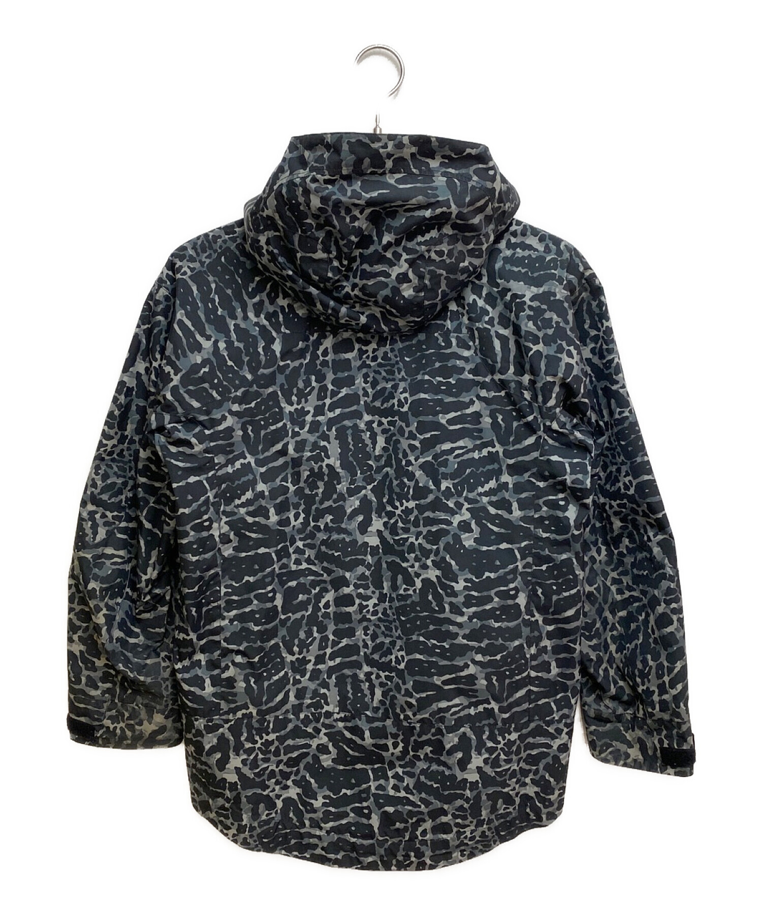 カモフラージュ ナイロンジャケット ルイ・ヴィトン 中古・古着通販】LOUIS VUITTON (ルイ ヴィトン) カモフラ