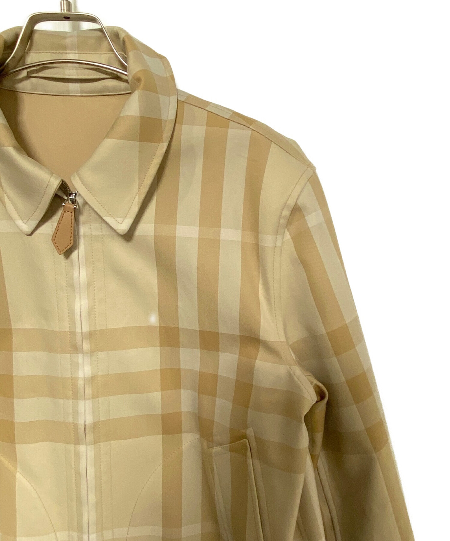 【美品】バーバリー　ブルゾン　スウィングトップ　ベージュ　Sサイズ 中古・古着通販】BURBERRY (バーバリー) リバーシブルスウィングトップ