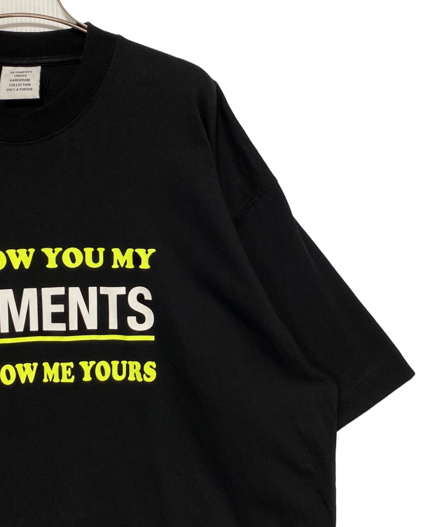 VETEMENTS ヴェトモン Tシャツ・カットソー XS 黒 【古着】【中古】【送料無料】 VETEMENTS(ヴェトモン) Tシャツ ブラック サイズ XS｜【公式】カインド