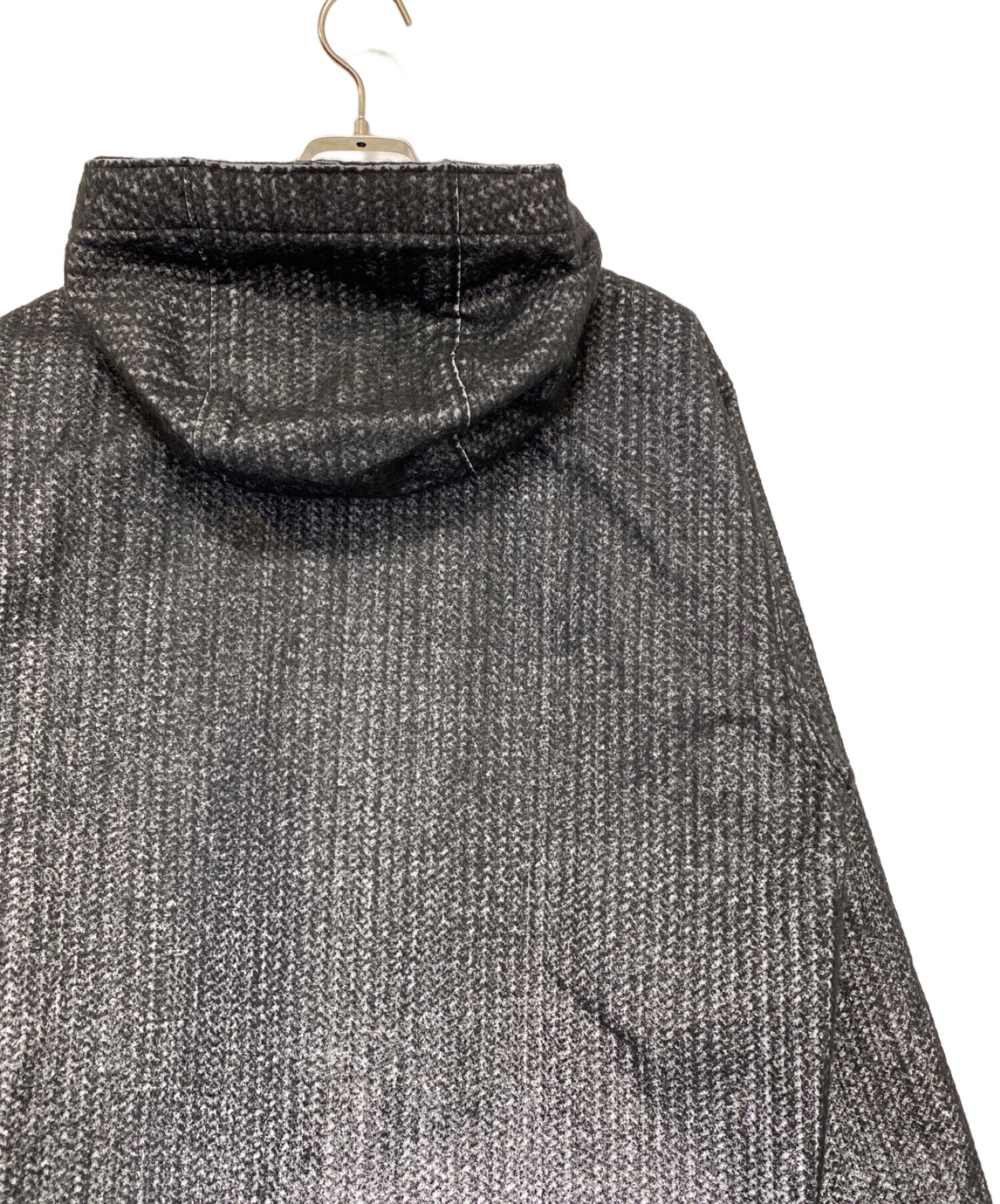 中古・古着通販】STONE ISLAND (ストーンアイランド) Needle Punched 中古・古着通販】STONE ISLAND (ストーンアイランド) Needle Punched