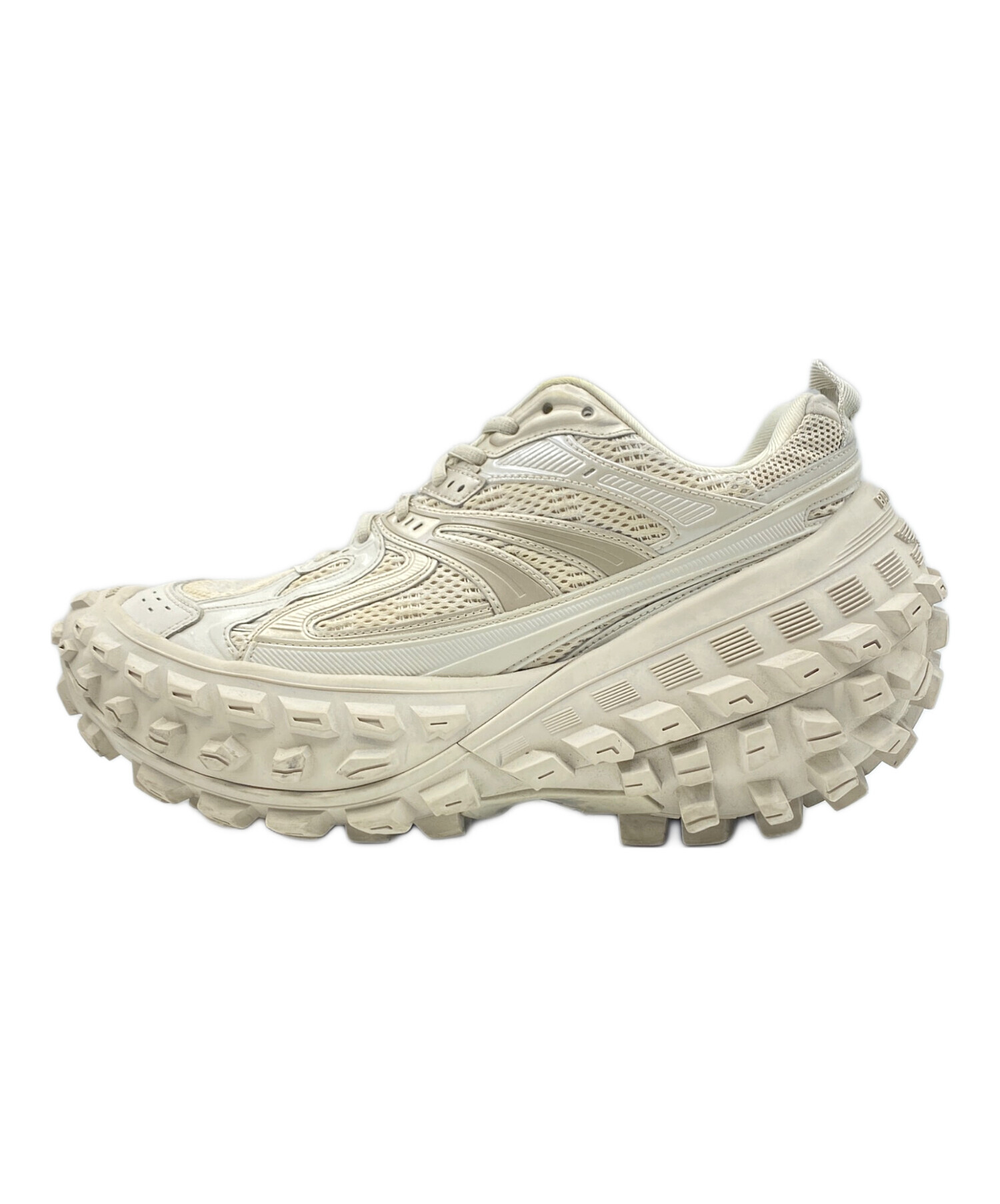 バレンシアガ サイズ:43  DEFENDER CLOG ディフェンダークロッグサンダル 中古 BS99 中古・古着通販】BALENCIAGA (バレンシアガ) DEFENDER アイボリー