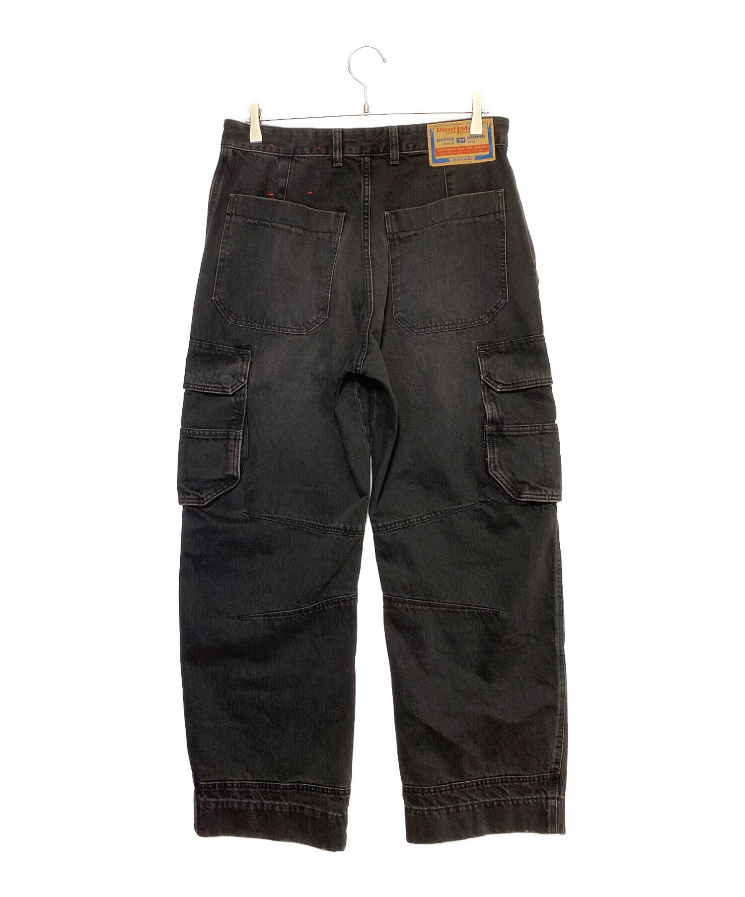 中古・古着通販】DIESEL (ディーゼル) Relaxed Jeans D-Fish-Cargo